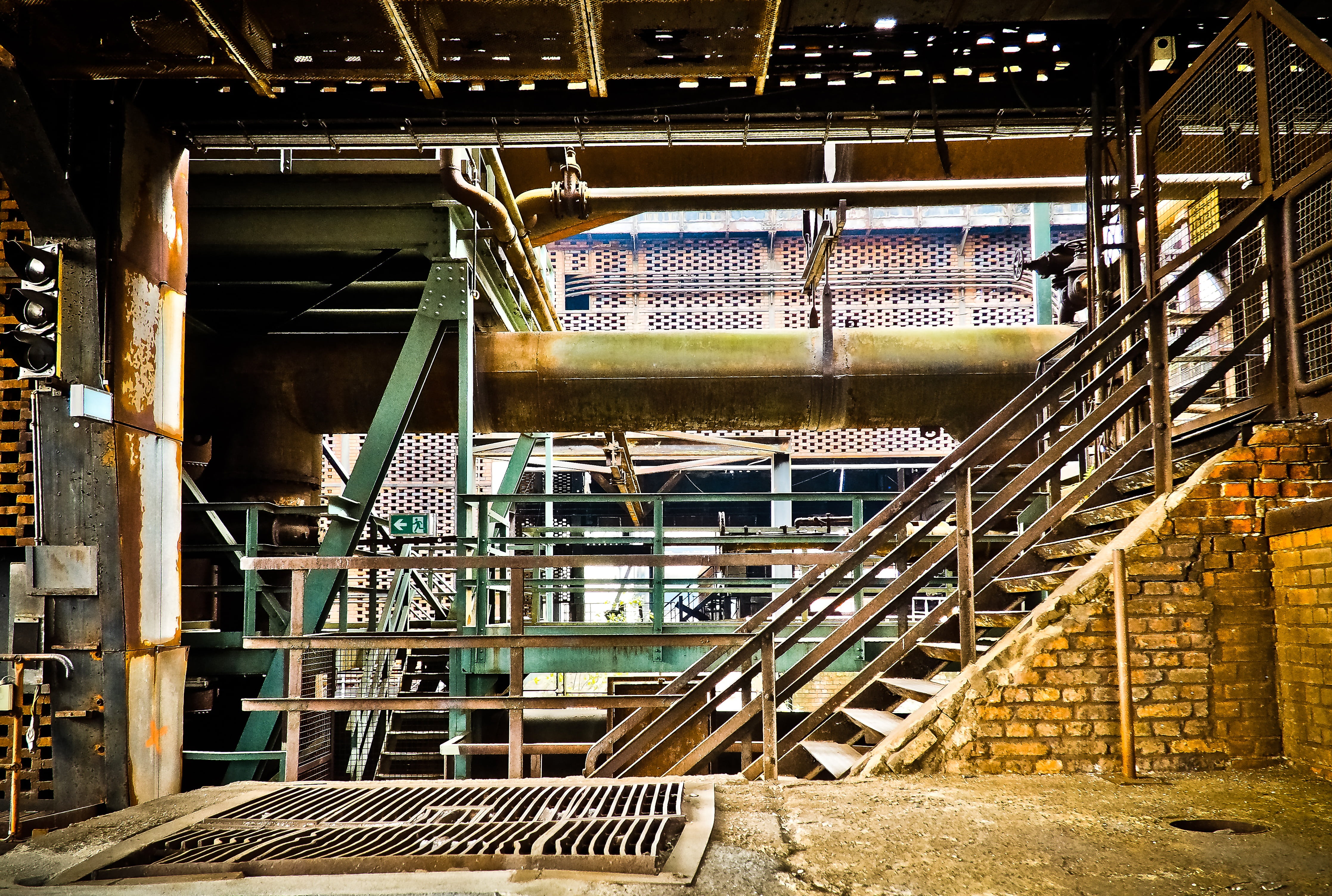 industrial architecture, steps and staircases, railing, history, north landscape park, steel production, day, leave, steel mill, warehouse, staircase, building, HD Wallpaper