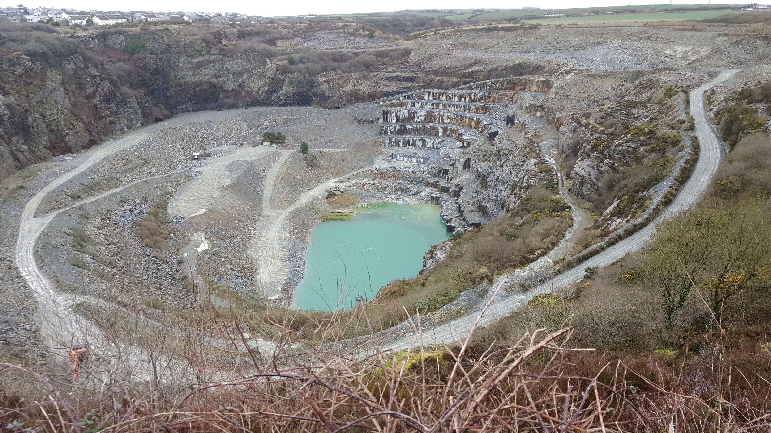 land, water, nature, day, environment, formation, open cast, non-urban scene, rock, quarry, rock - object, no people, delabole, geology, 2K, uk, mountain, HD Wallpaper