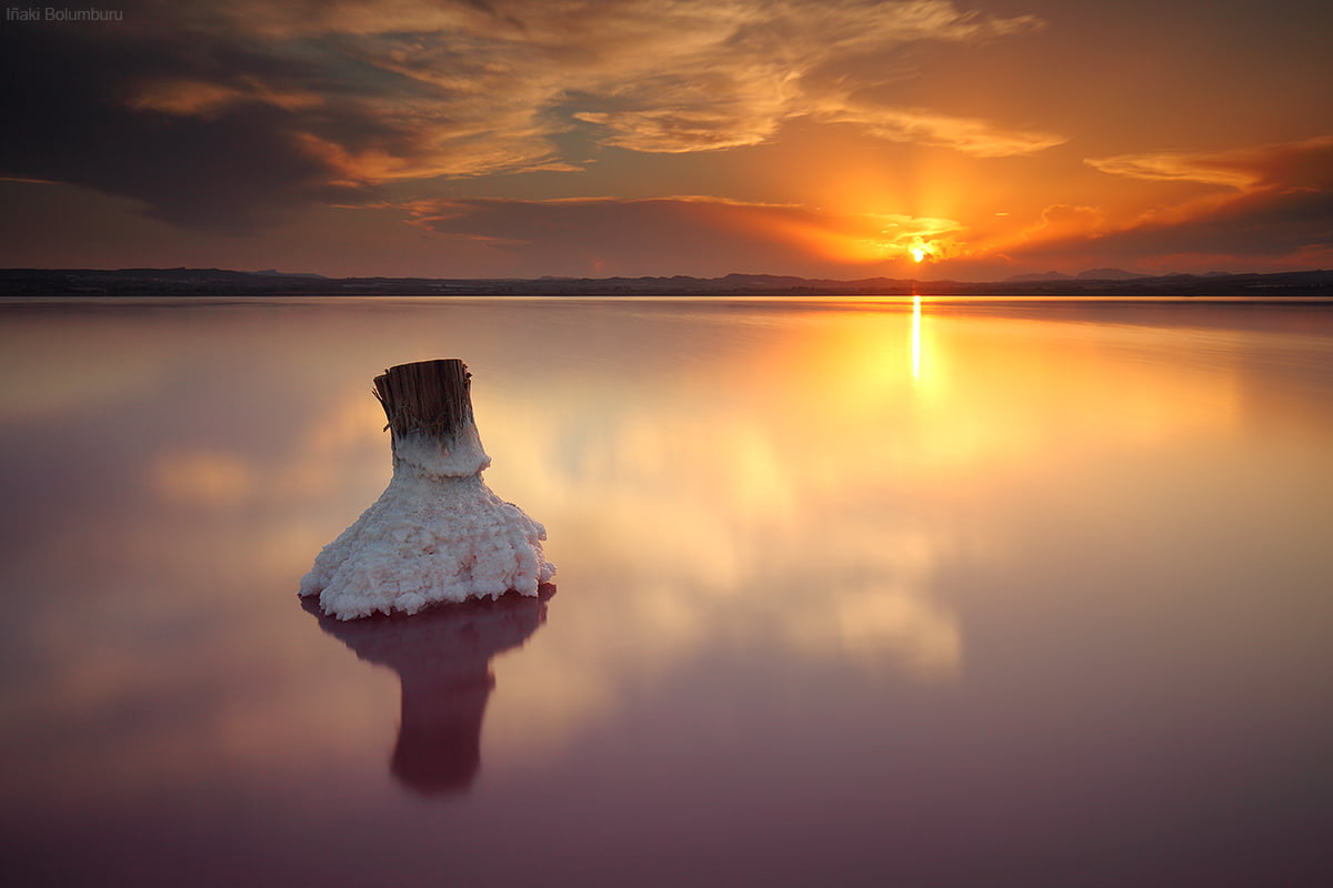 black sky, valencia, lake, salinas, sea, dusk, clouds, black, landscape, outdoors, summer, nature, water, salt  lake, 480P, alicante  alacant, body of water, HD Wallpaper