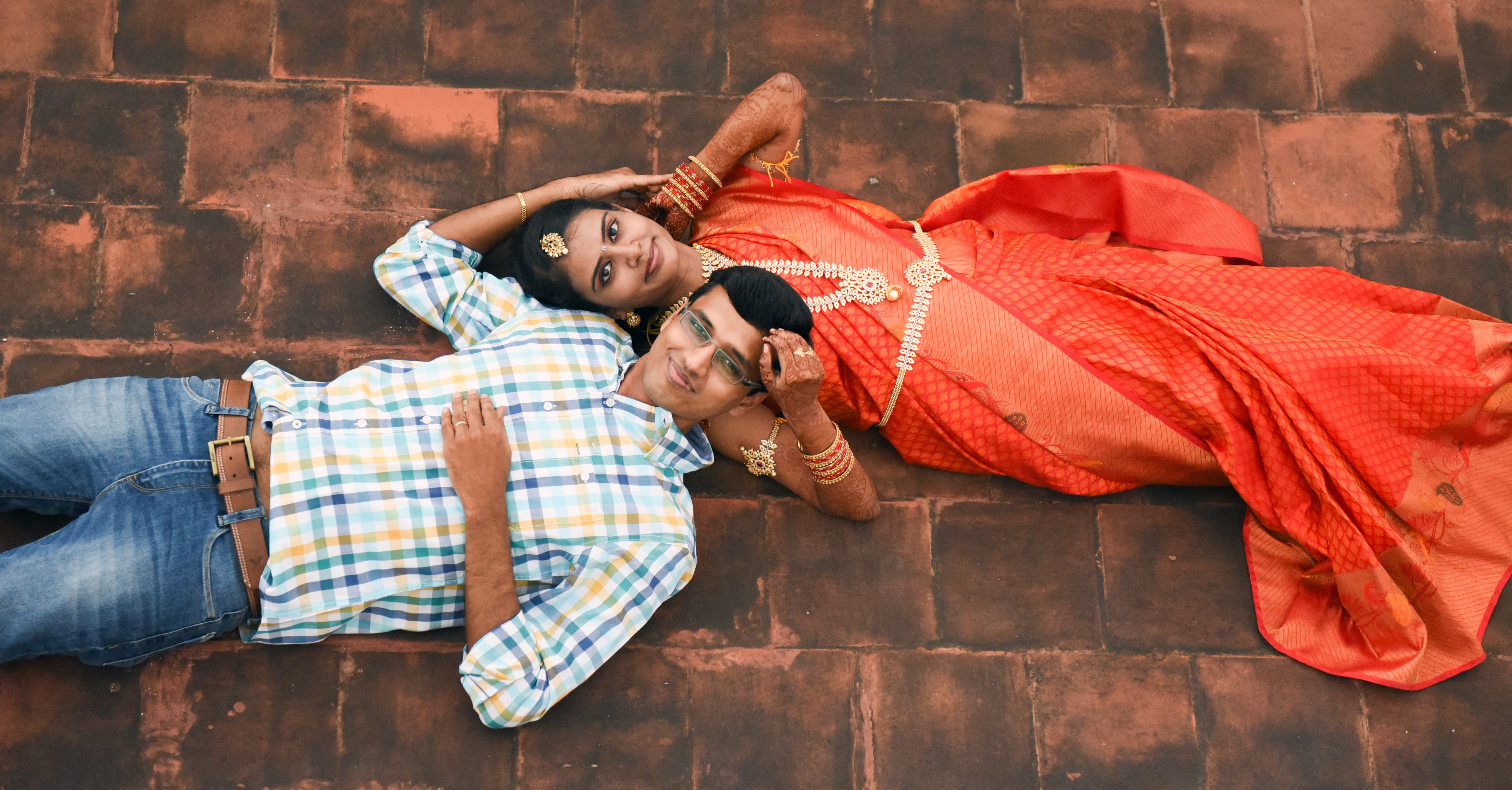 indian, woman, asian, positive emotion, young men, two people, lying, daytime, 5K, heterosexual couple, emotion, togetherness, women, men, female, love, HD Wallpaper
