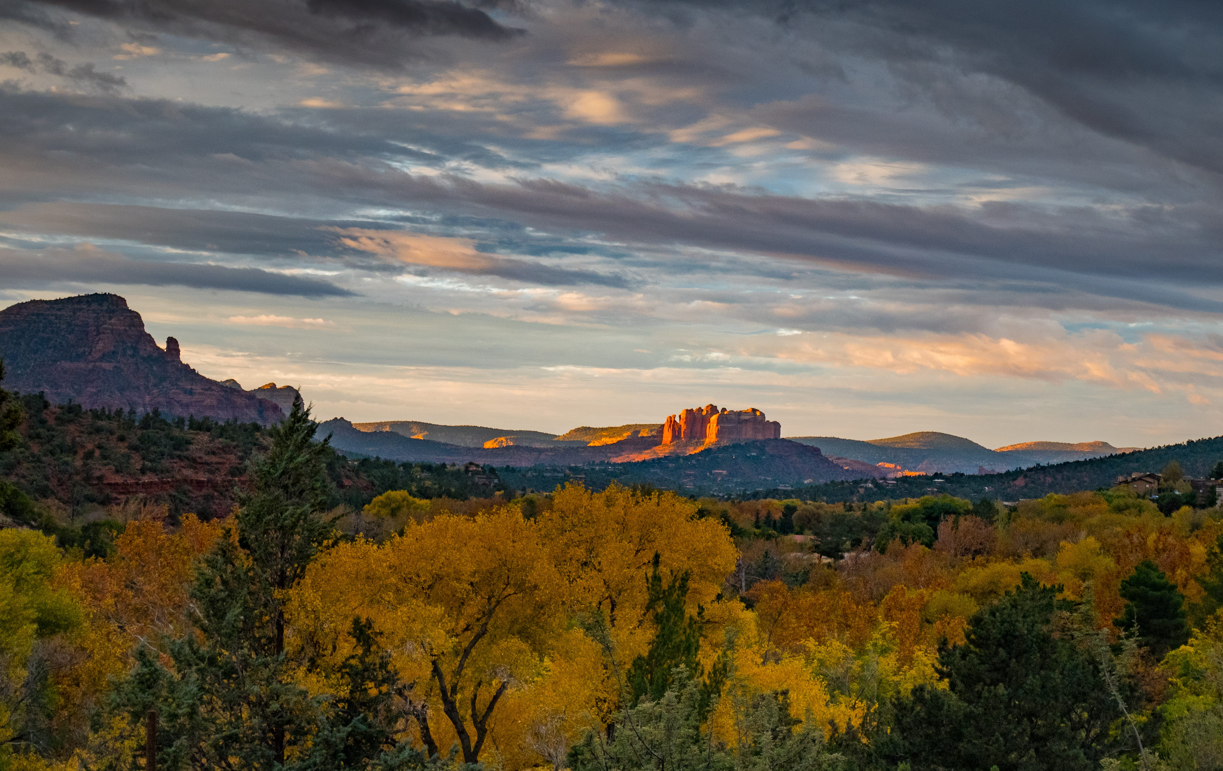 red rock, travel, outdoors, beauty in nature, high angle shot, tranquil scene, scenic, mountain range, fall, cloud - sky, autumn, dusk, 4K, scenics - nature, HD Wallpaper