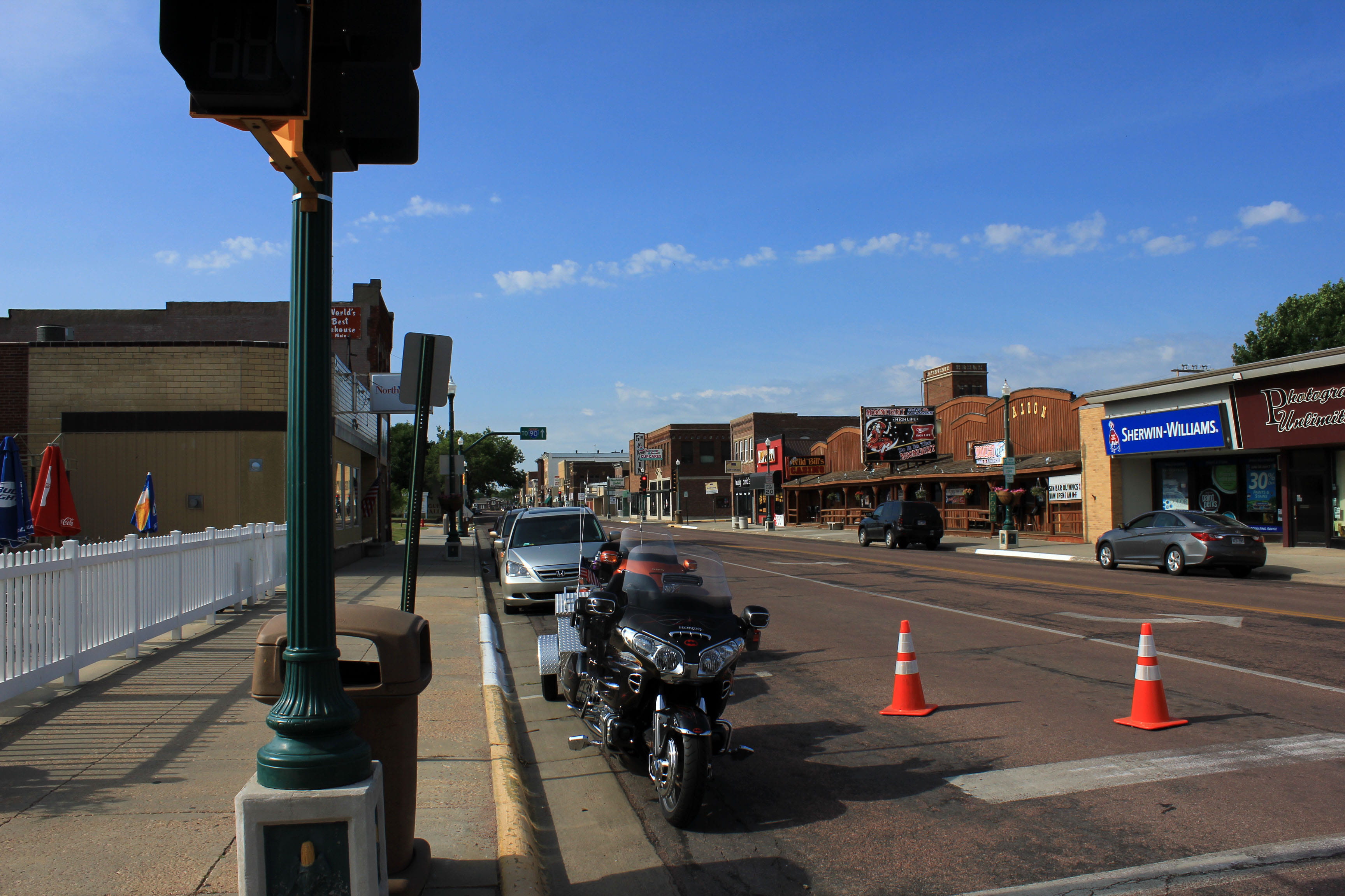 building exterior, transportation, sky, south, nature, mitchell, land vehicle, city street, mode of transportation, riding, color Image, sign, city, The Streets, HD Wallpaper