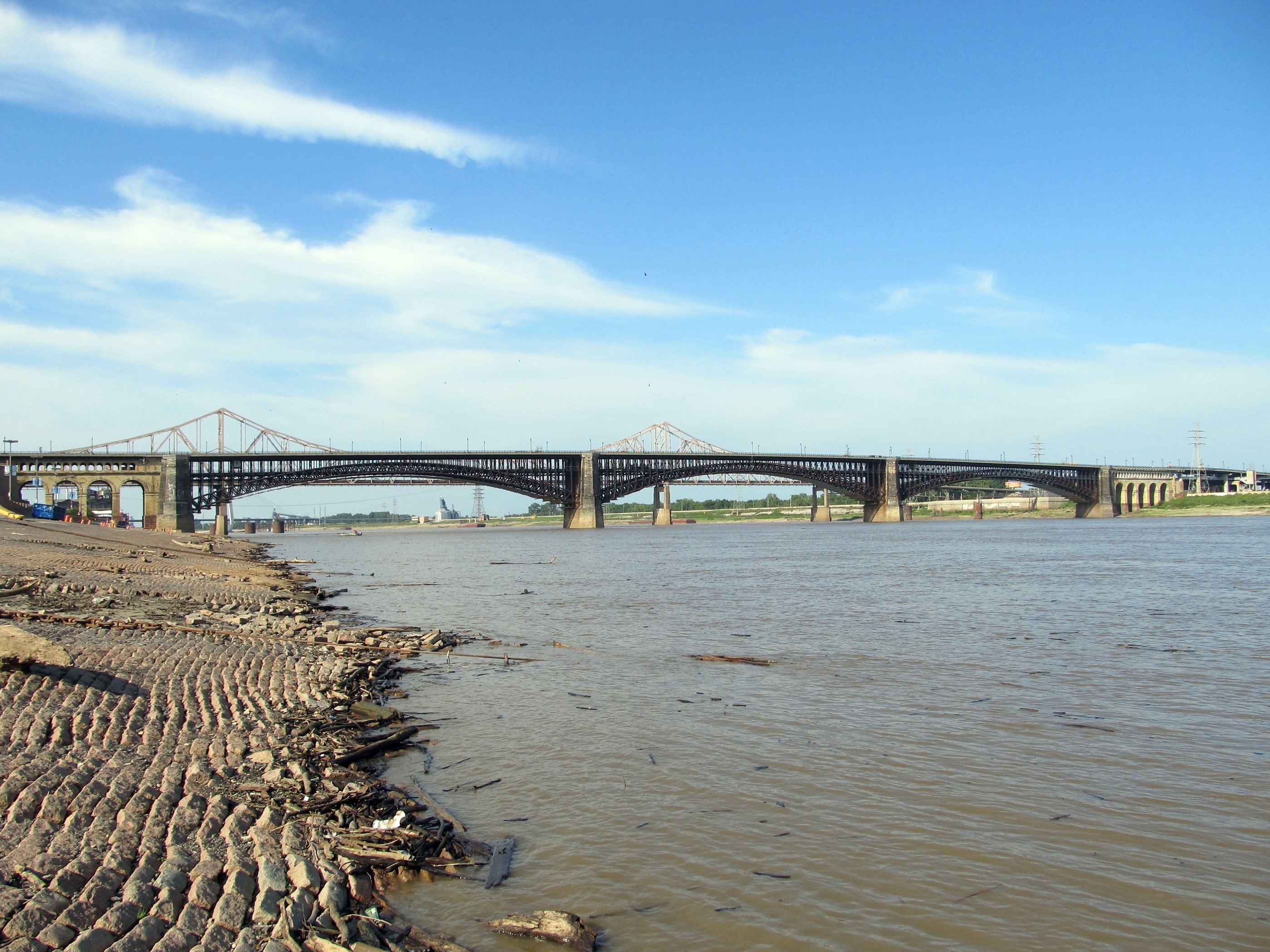 saint louis, 2K, nature, river, bridge, missouri, float, travel, driftwood, muddy, levee, day, travel destinations, riverbank, illinois, connection, cloud - sky, HD Wallpaper