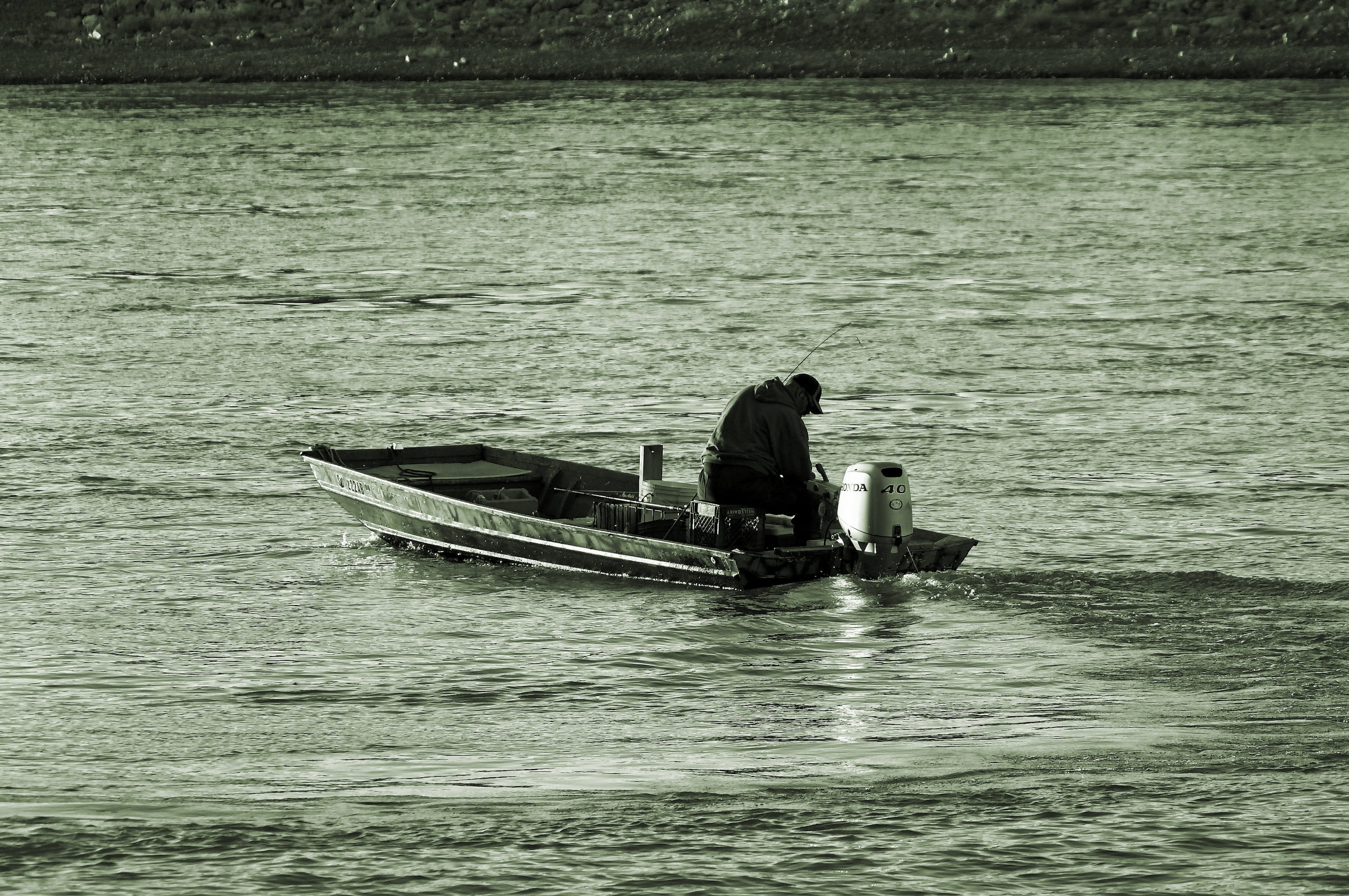 waterfront, outdoors, fisherman, 2K, river, skiff, active, calm, water, man, tranquil, gavins point dam tailwaters, day, occupation, people, activity, HD Wallpaper