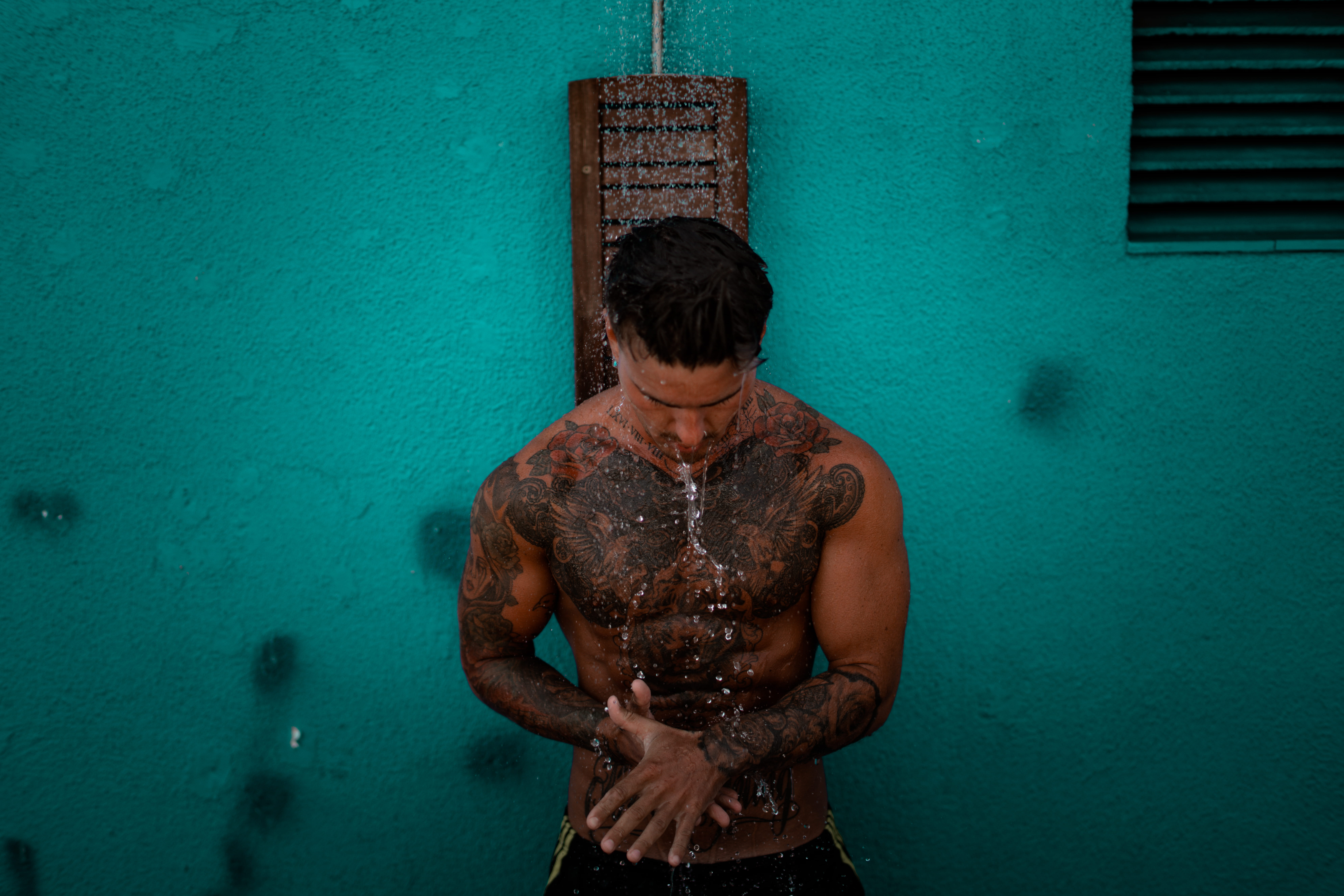dirty, boy, tan, blue, drop, male Beauty, male, 8K, spain, young Adult, wall - Building Feature, males, standing, adult, fashion Model, masculinity, summer, HD Wallpaper