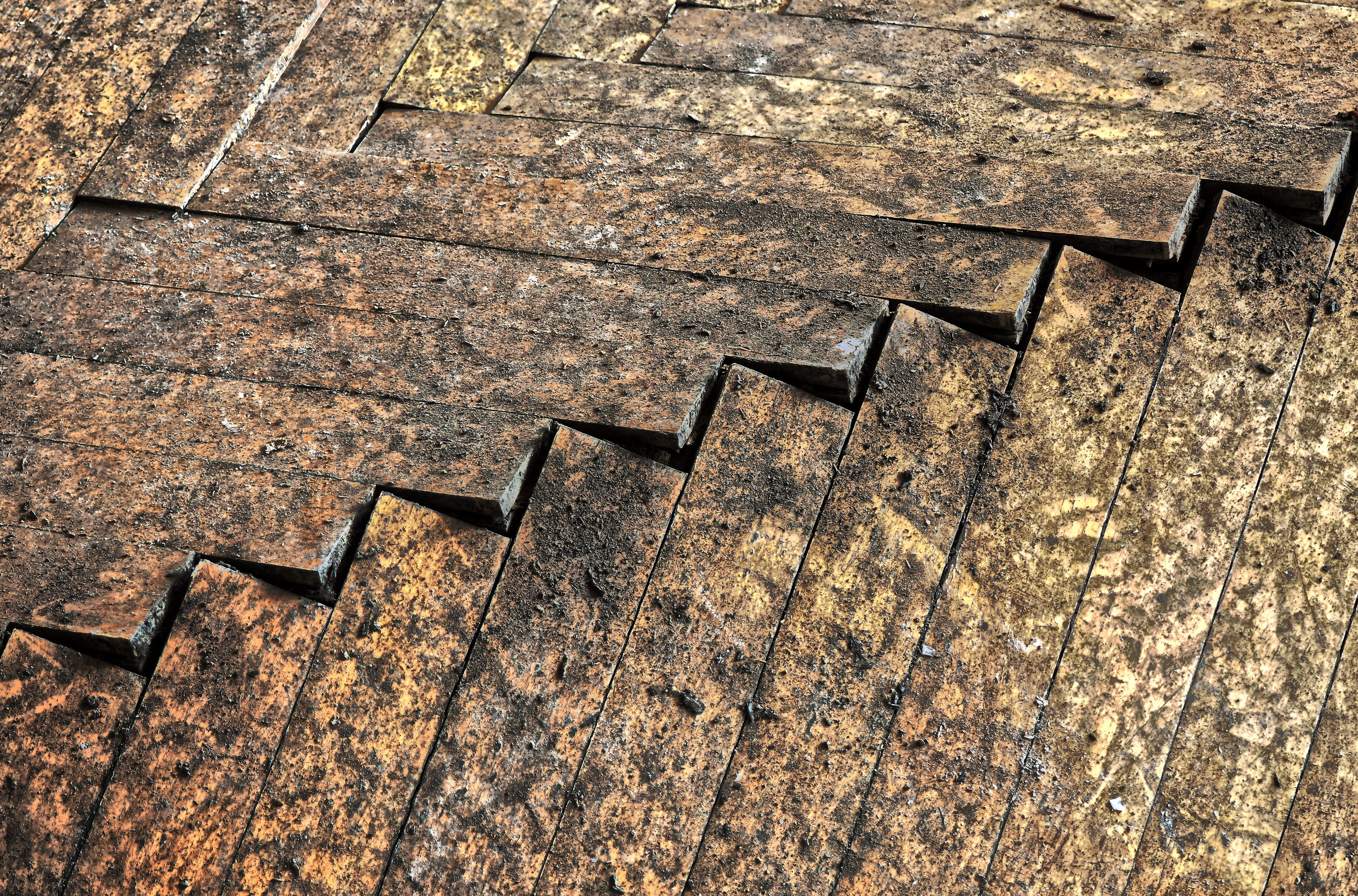 gap, nature, staircase, rau, swollen, wooden, backgrounds, shadow, security, brown, high angle view, railing, wood, old house, parquet, architecture, sunlight, HD Wallpaper