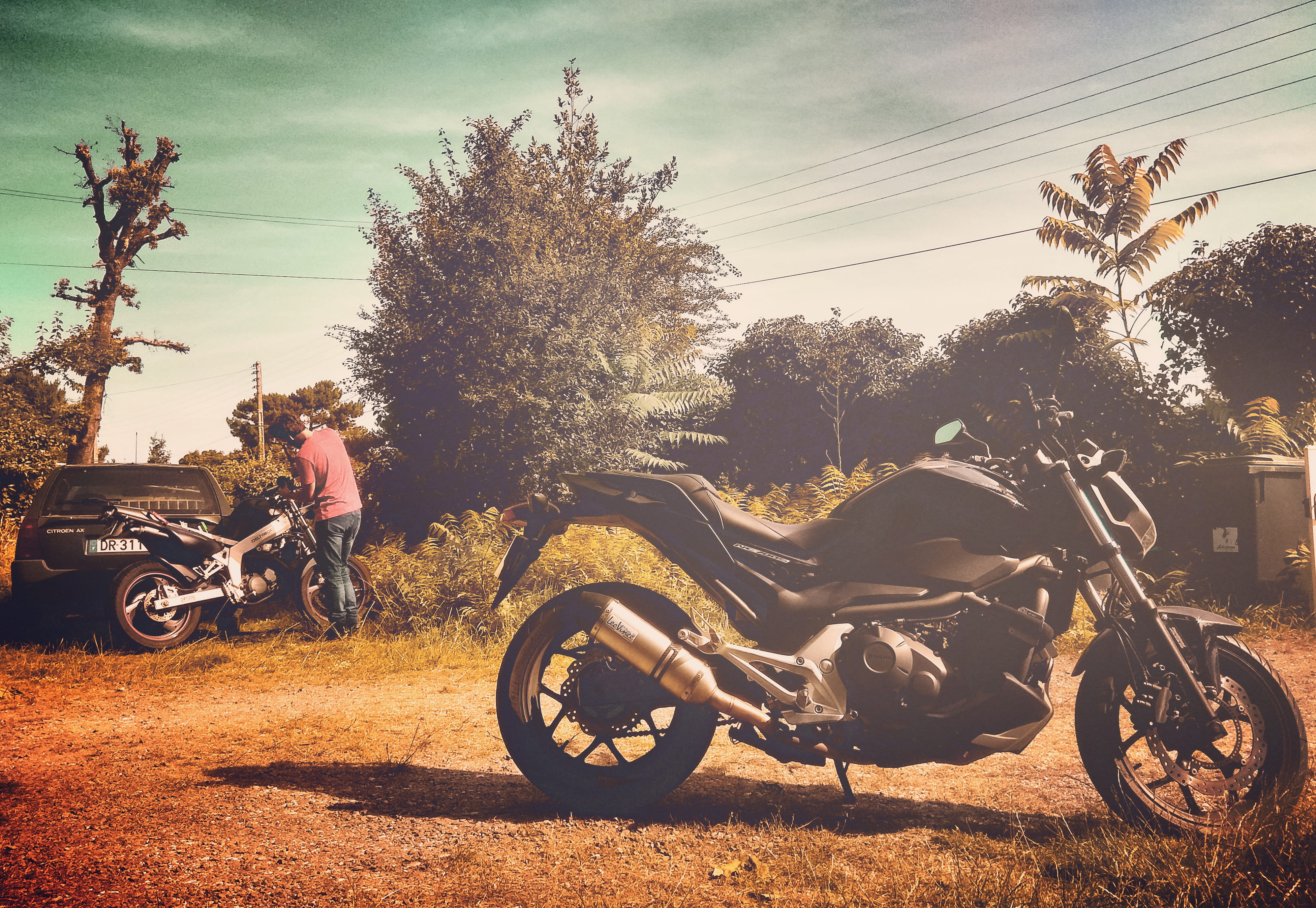day, sky, real people, 4K, engine, mode of transportation, motorcycle, cloud - sky, chill, honda, street, growth, nc700, le verdon-sur-mer, plant, nature, HD Wallpaper