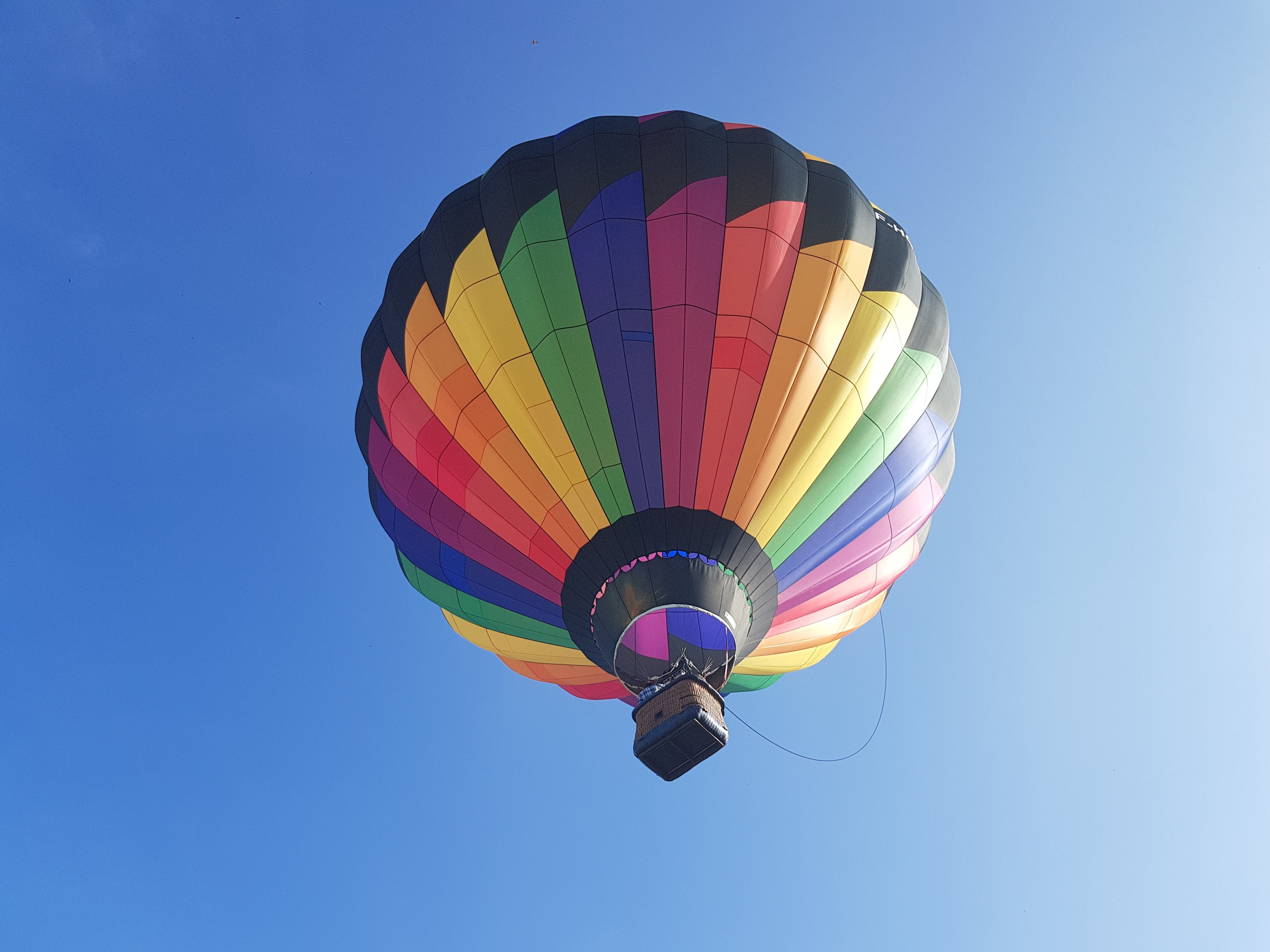 helium, mid-air, transportation, beaujolais, ballooning festival, multi colored, hot air balloon, balloon, blue sky, outdoors, alti-reve, day, lyon, sky, HD Wallpaper