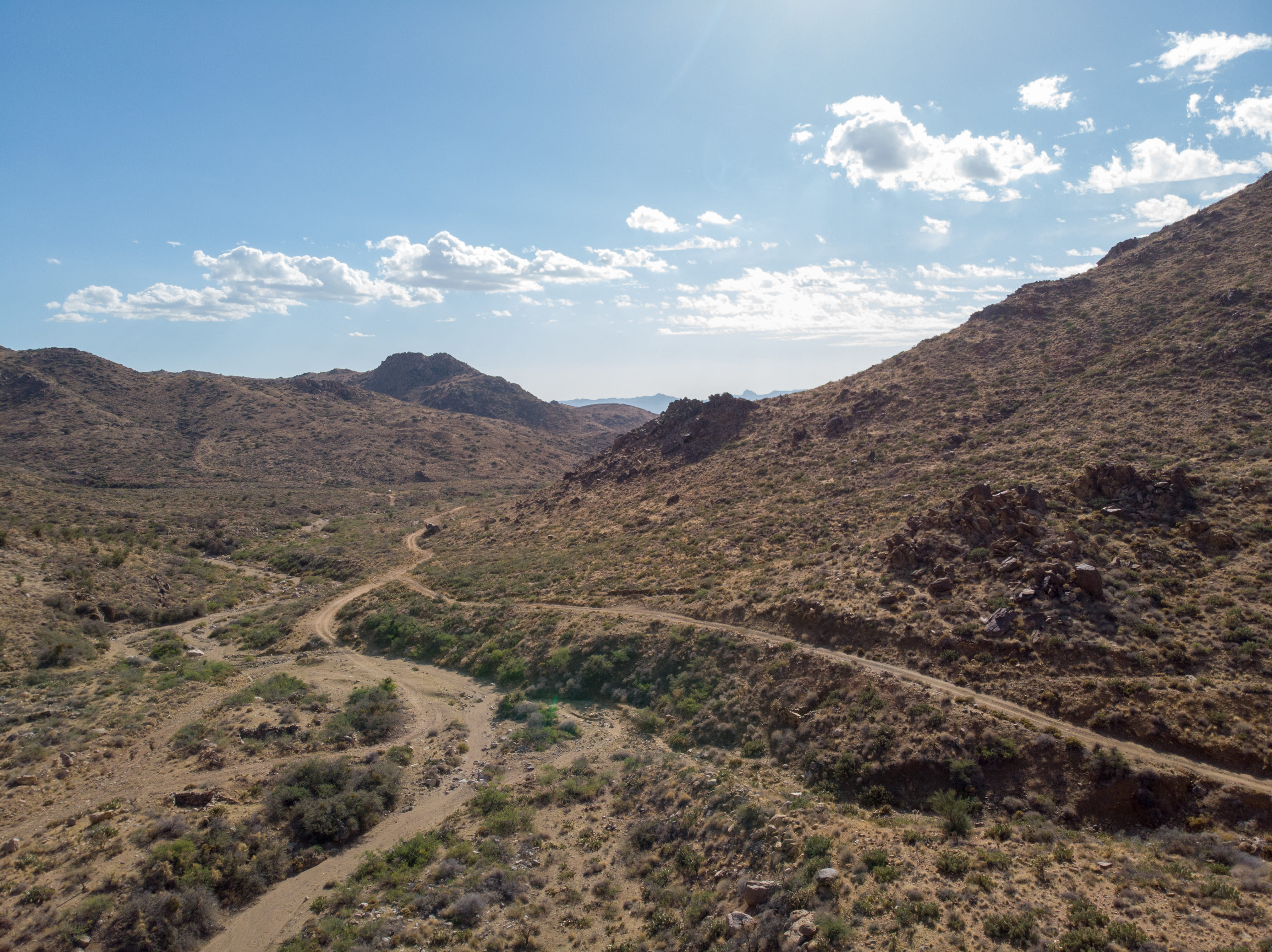 gree, remote, 4K, outdoors, kingman, cloud - sky, cerbat rd, scenics - nature, united states, no people, dirt, brown, tranquility, land, nature, cerbat, HD Wallpaper