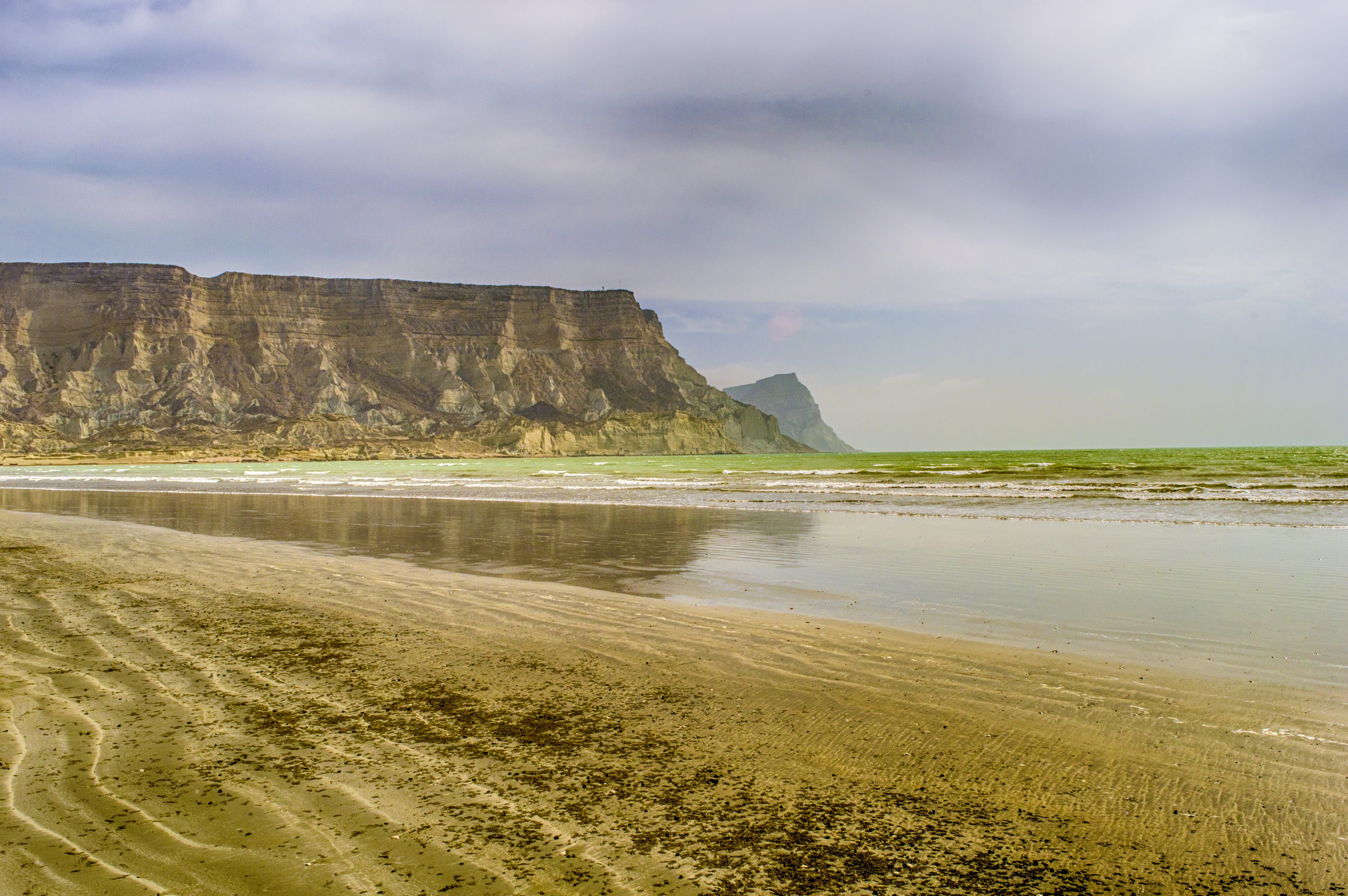 hingol, scenics, travel, no people, Balochistan, sunlight, landmark, famous, sky, beach, land, sand, tourism, reflection, nature, scenics - nature, mountains, HD Wallpaper