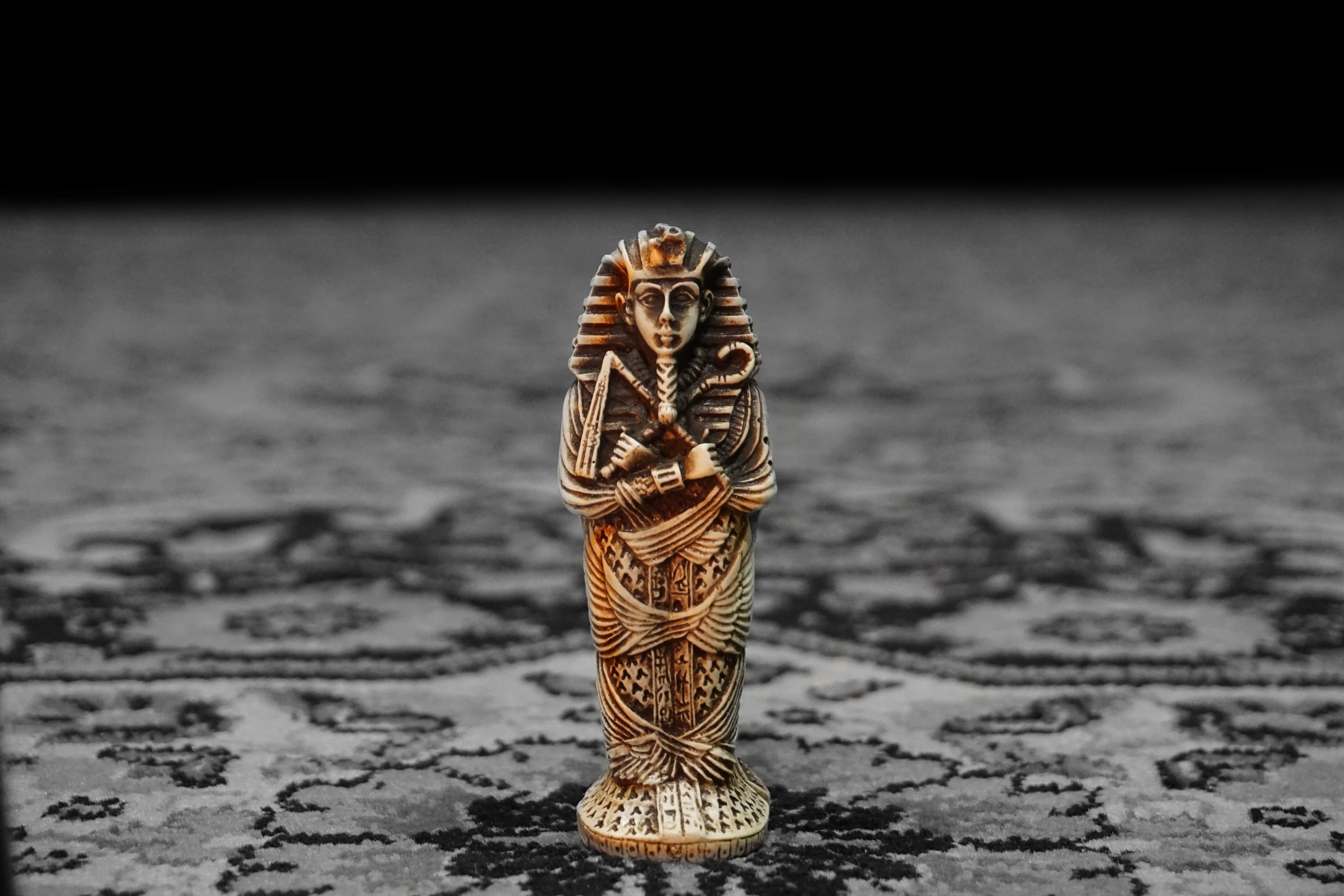 egypt, land, 5K, beach, focus on foreground, miniature, still life, no people, animal, sand, souvenir, metal, mummy, day, srinagar, indoors, close-up, HD Wallpaper