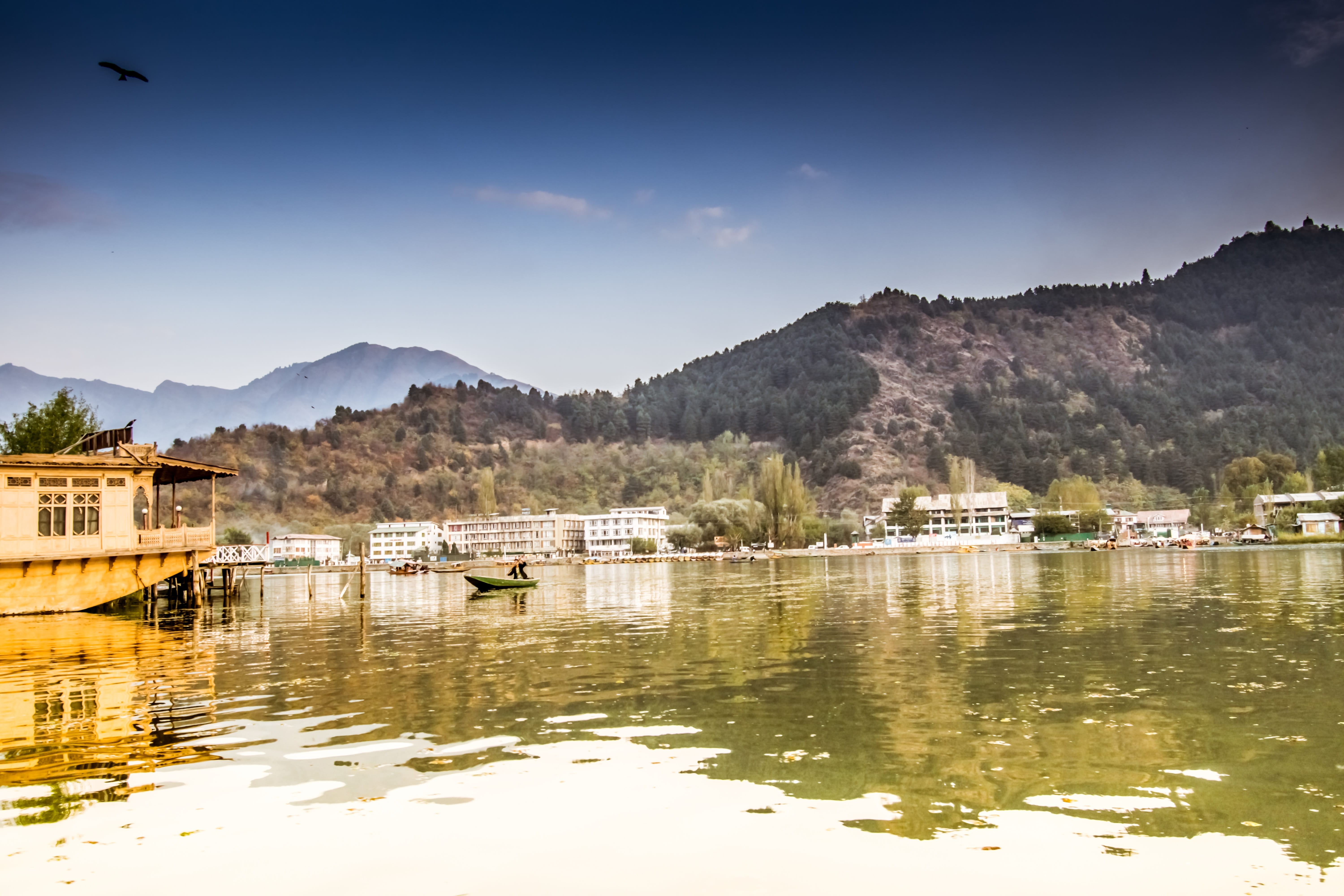 beauty in nature, travel destinations, mountain range, built structure, dal lake, mountains, nature, colors of winter, reflection, luxury rooms, sky, autumn, HD Wallpaper