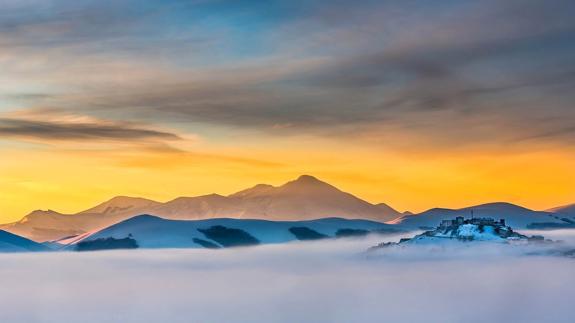 non-urban scene, majestic, beauty in nature, mist, old building, morning, village, no people, nature, 1080P, idyllic, winter, Italy, snow, landscape, mountain, HD Wallpaper