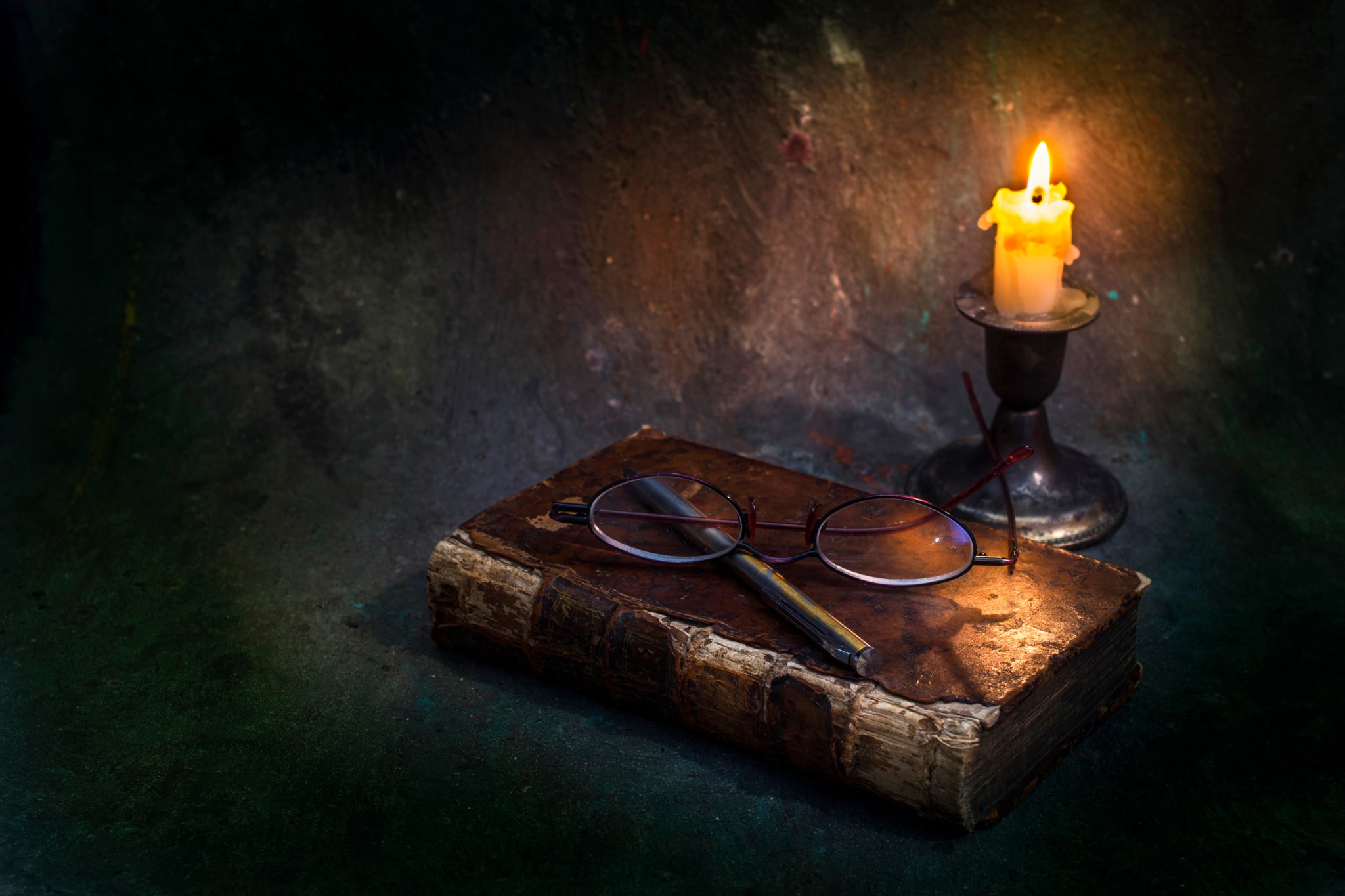 burning, lighting equipment, dark, fire, no people, painting, close-up, candlestick holder, luminosity, beside, melting, antique, nature, wax, eyeglasses, HD Wallpaper