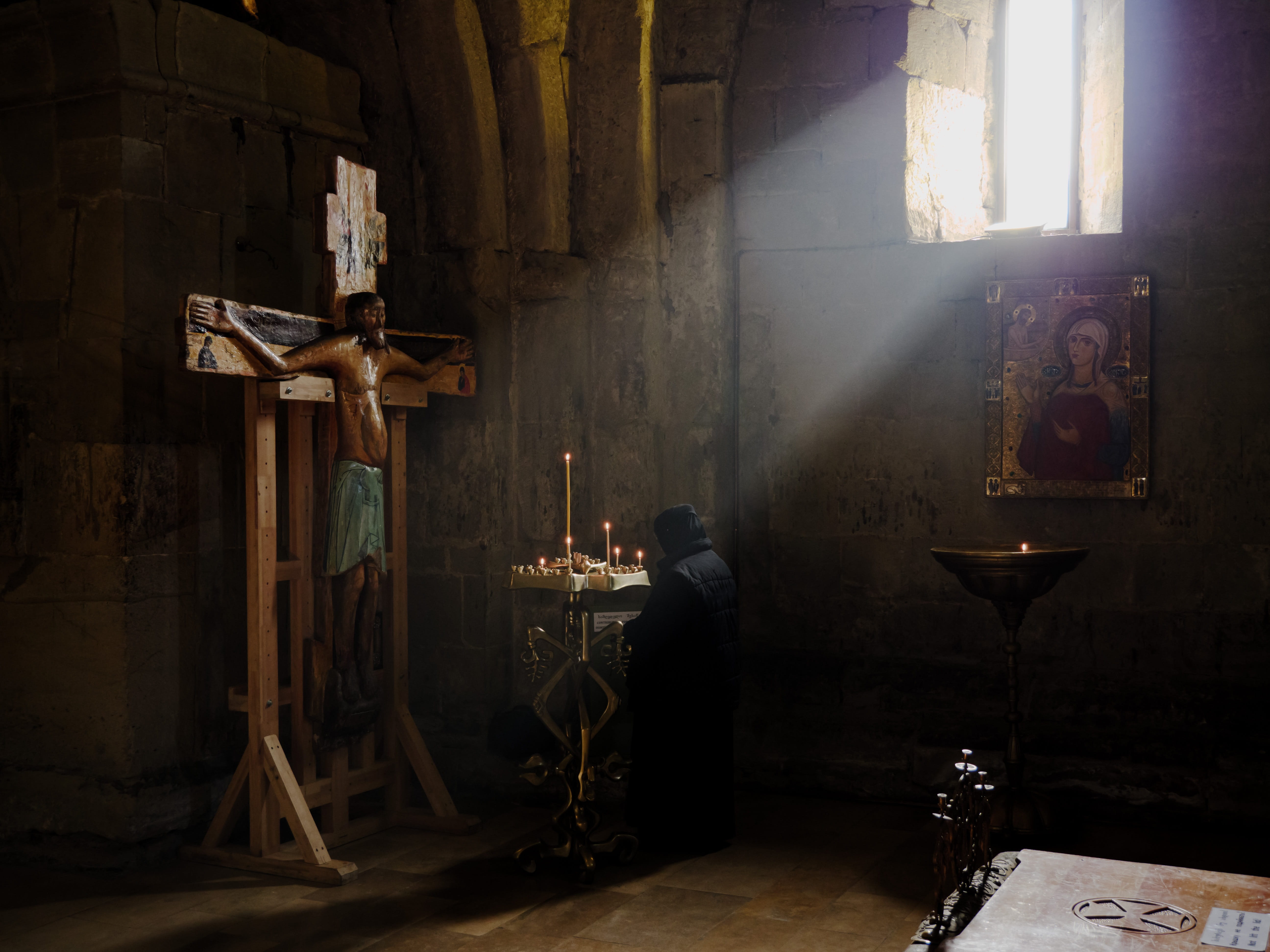 vera, christian, human representation, architecture, historical, representation, spirituality, place of worship, christianity, glass, st, belief, light, HD Wallpaper