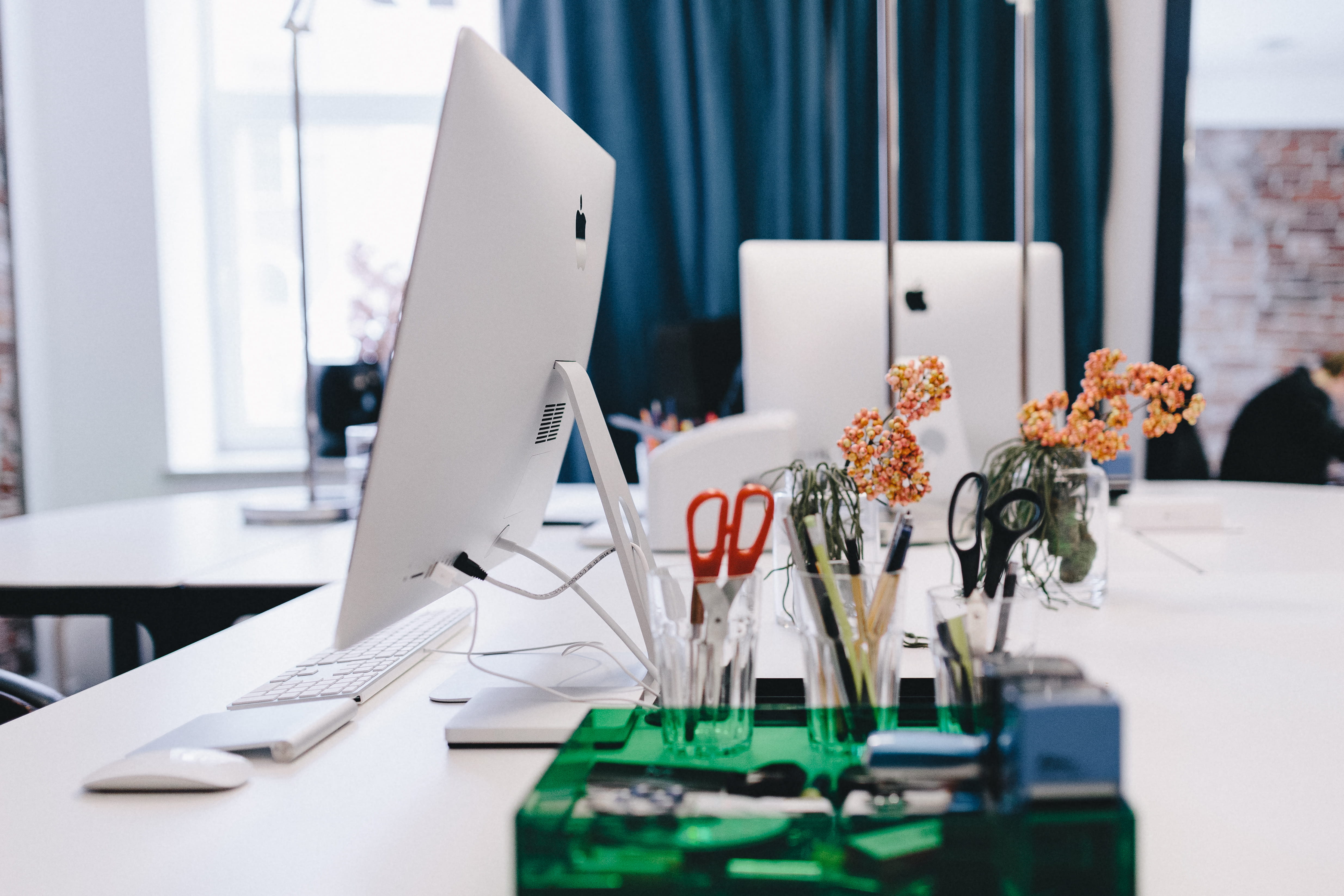 computer monitor, business space, wall, desk, computers, business, workspace, brick, bricks, table, office, connection, clean, computer equipment, white color, HD Wallpaper