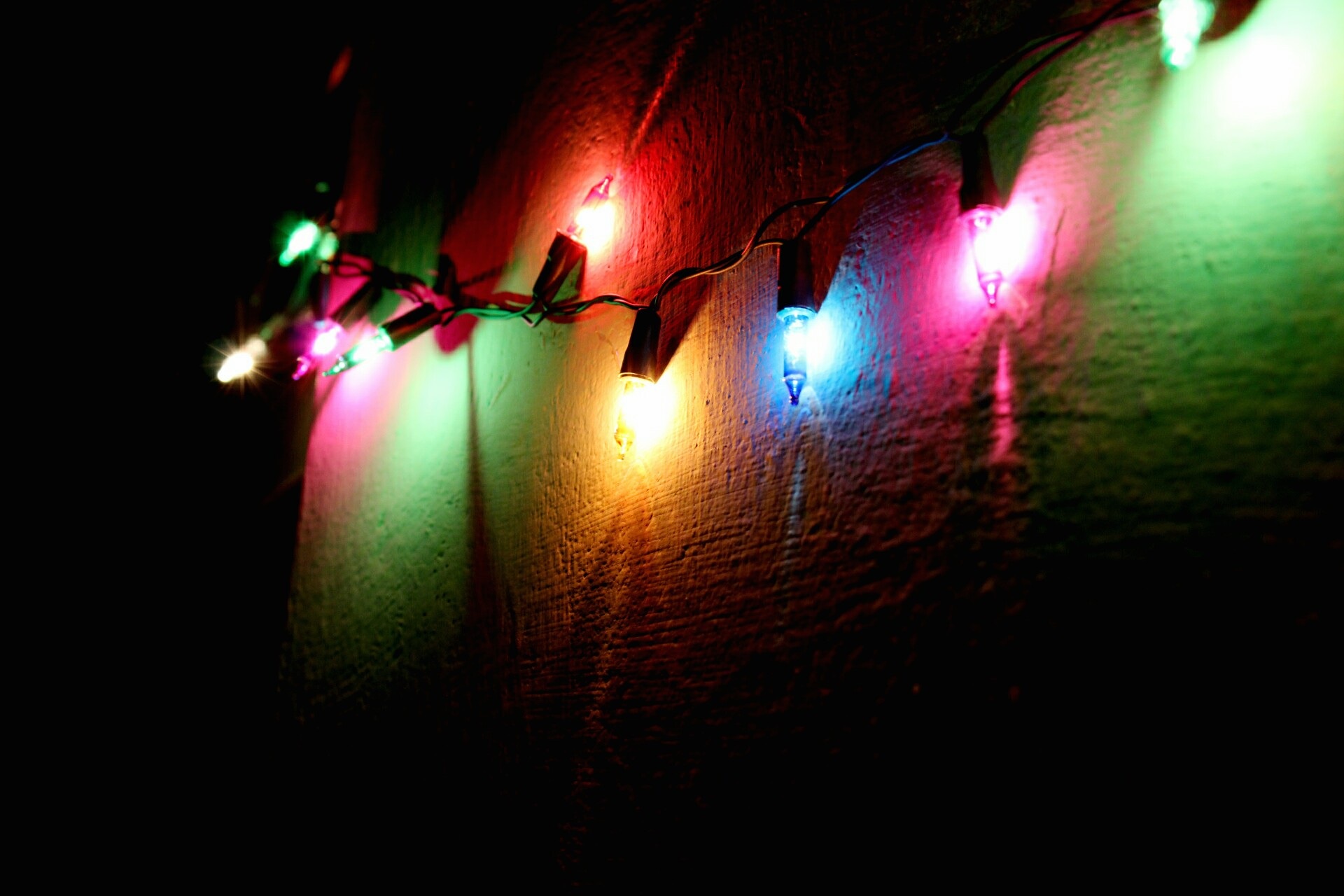 night, diwali, hanging, wall, hindu, lighting equipment, multi colored, wall - building feature, outdoors, lamp, electricity, glowing, christmas lights, HD Wallpaper