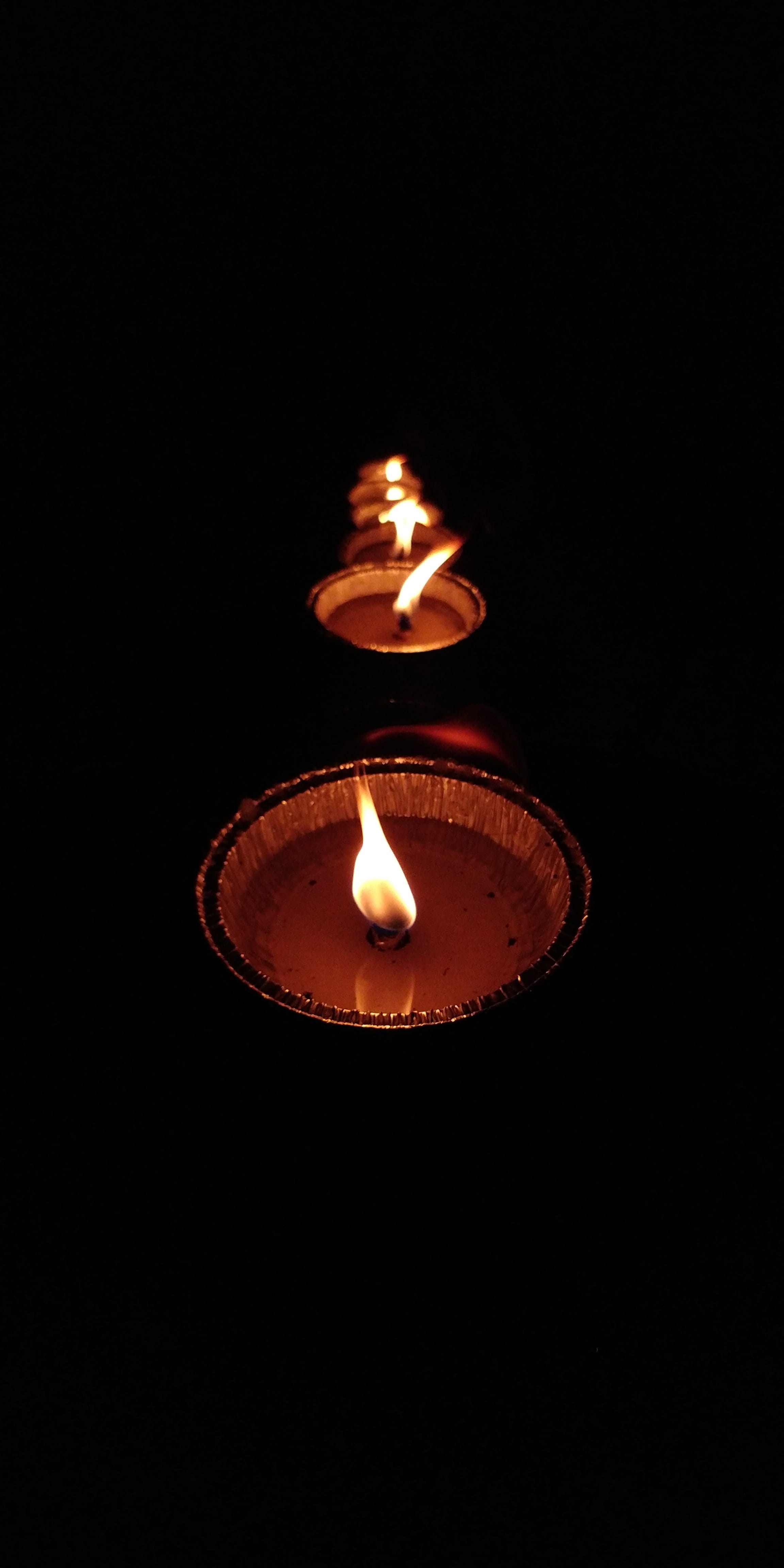 dark, diya - oil lamp, fire, flame, copy space, heat - temperature, indoors, nature, lighting equipment, glowing, domestic room, candle, close-up, tea light, Phone HD Wallpaper