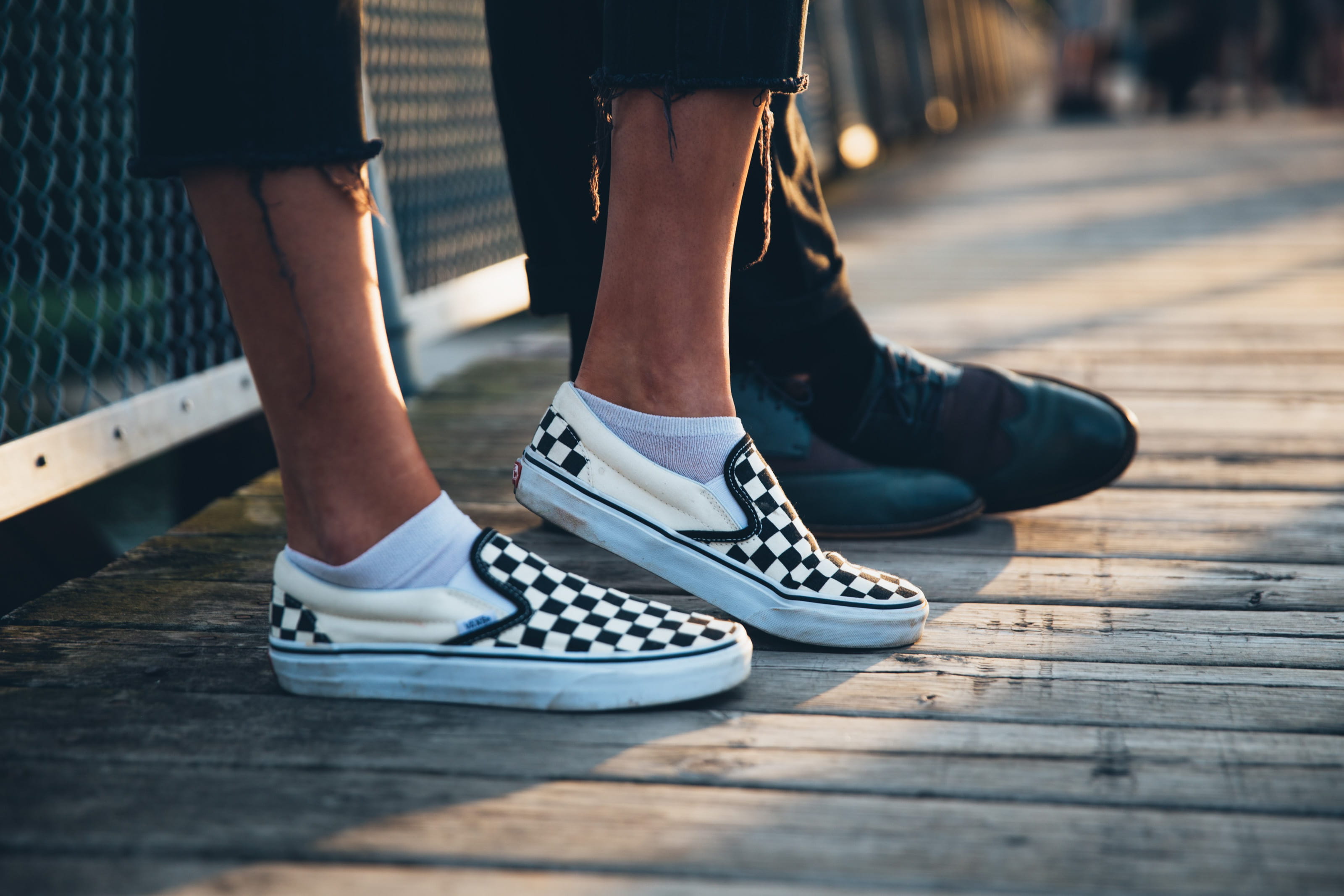 fashionable, two people, togetherness, Shoe, low section, Sport, sneaker, people, pair, outdoor, style, body part, Sidewalk, woman, Young, Bridge, real people, HD Wallpaper