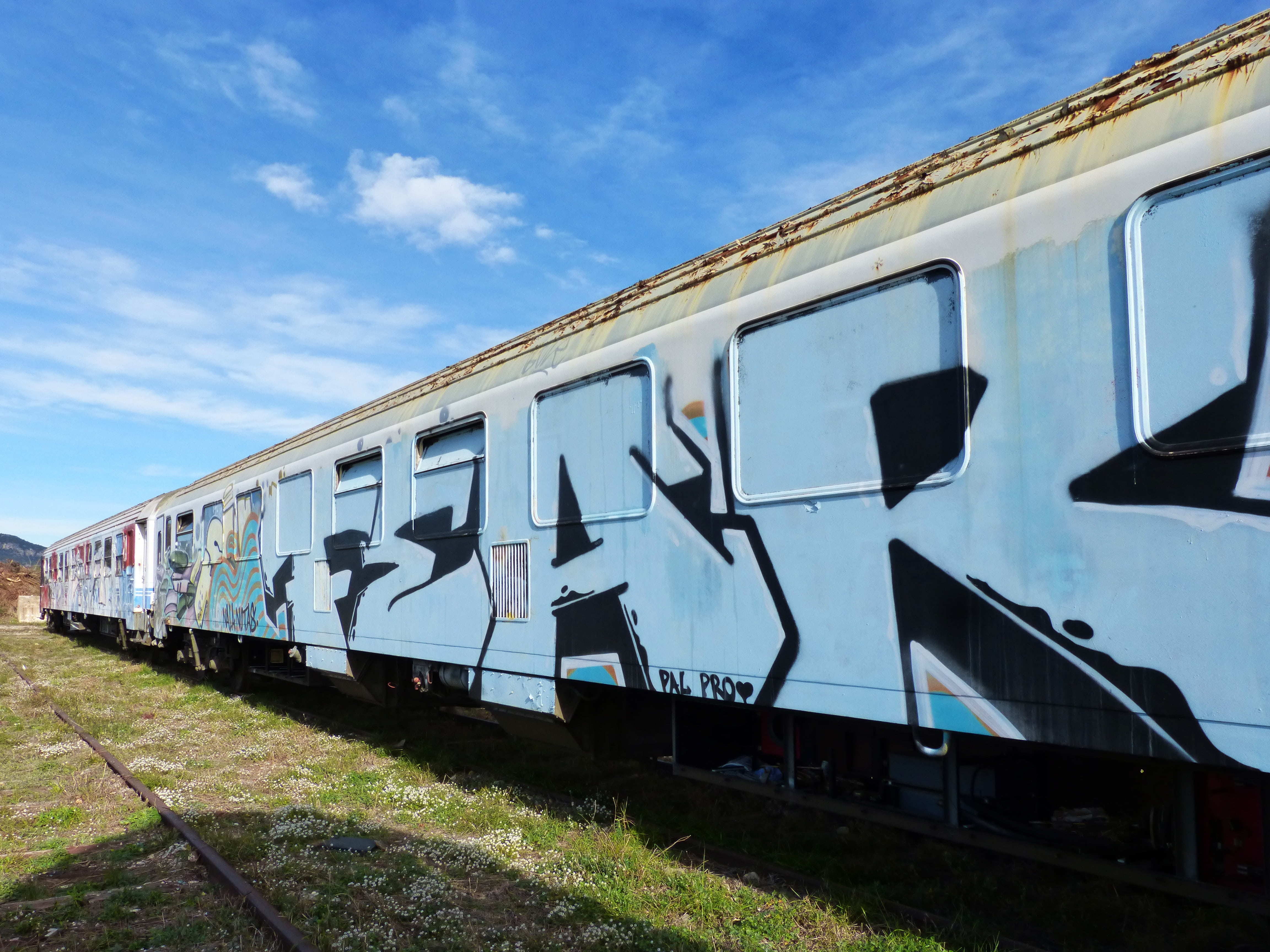 blue, train, track, cloud - sky, nature, text, rail transportation, stationary, abandoned, railroad track, graffitti, wagon, outdoors, vandalism, 4K, travel, HD Wallpaper