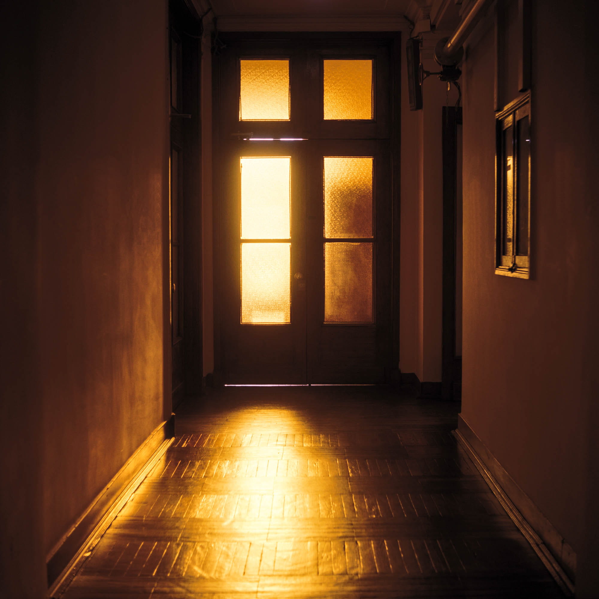 door, sunlight, shadow, architecture, absence, light, kodak, home interior, portra400, window, building, 1080P, arcade, empty, tiled floor, corridor, sun, Phone HD Wallpaper