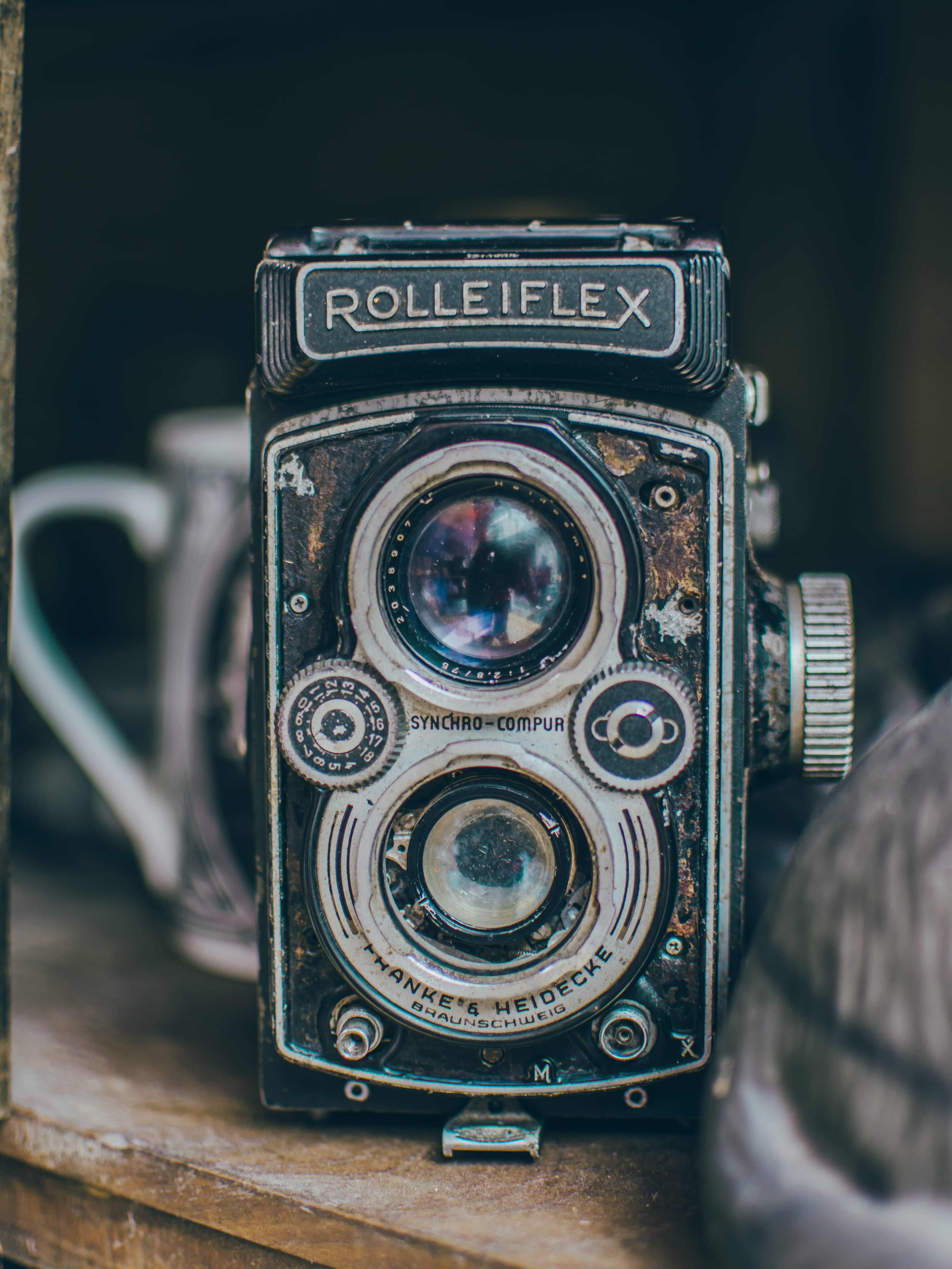 focus on foreground, lens - optical instrument, black, analog, close-up, photography themes, photographic equipment, retro styled, gray, rolleiflex, technology, Phone HD Wallpaper