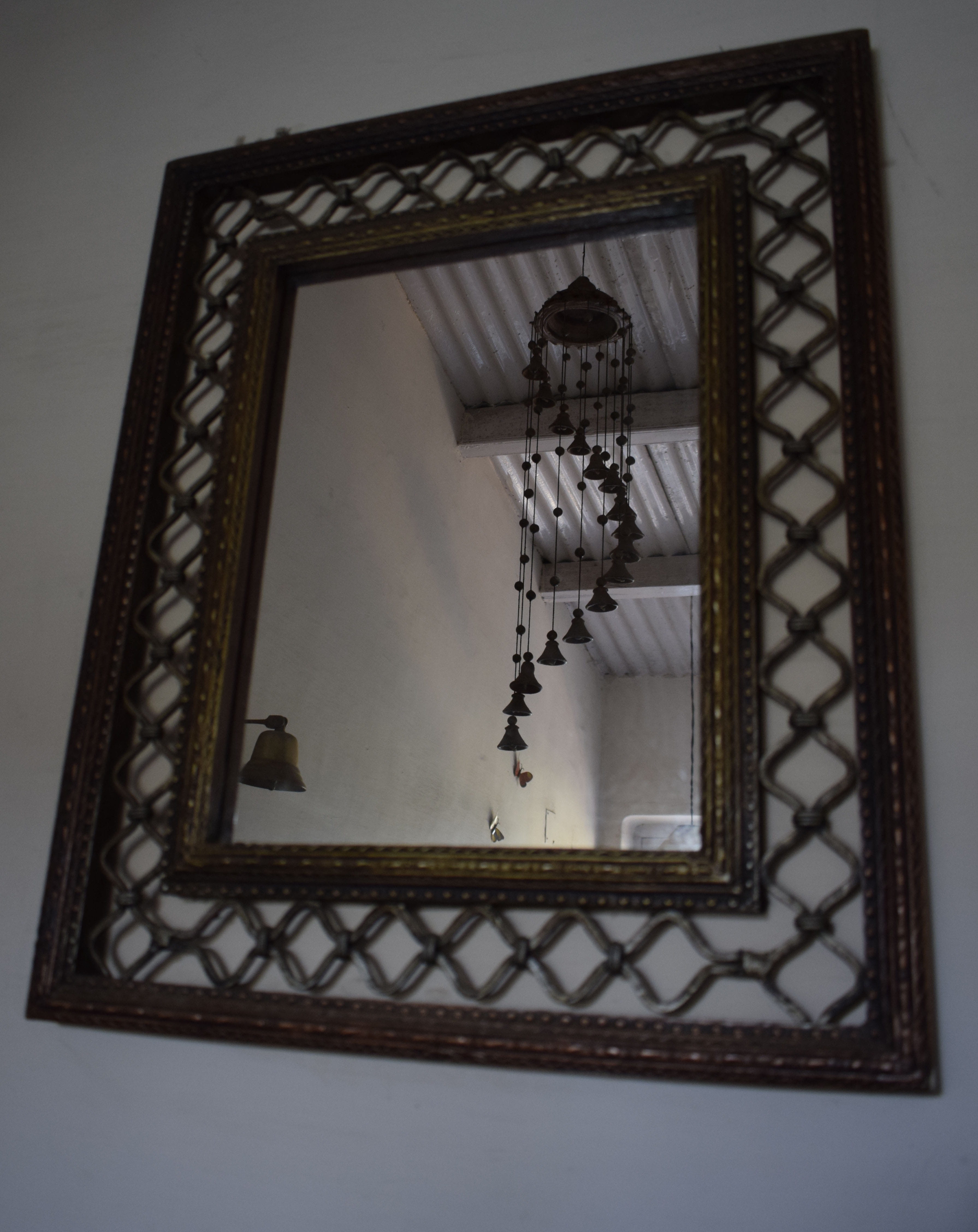 art and craft, 4K, ooty, no people, built structure, frame, staircase, spiral staircase, mirror, architecture, day, spiral, pattern, high angle view, indoors, Phone HD Wallpaper