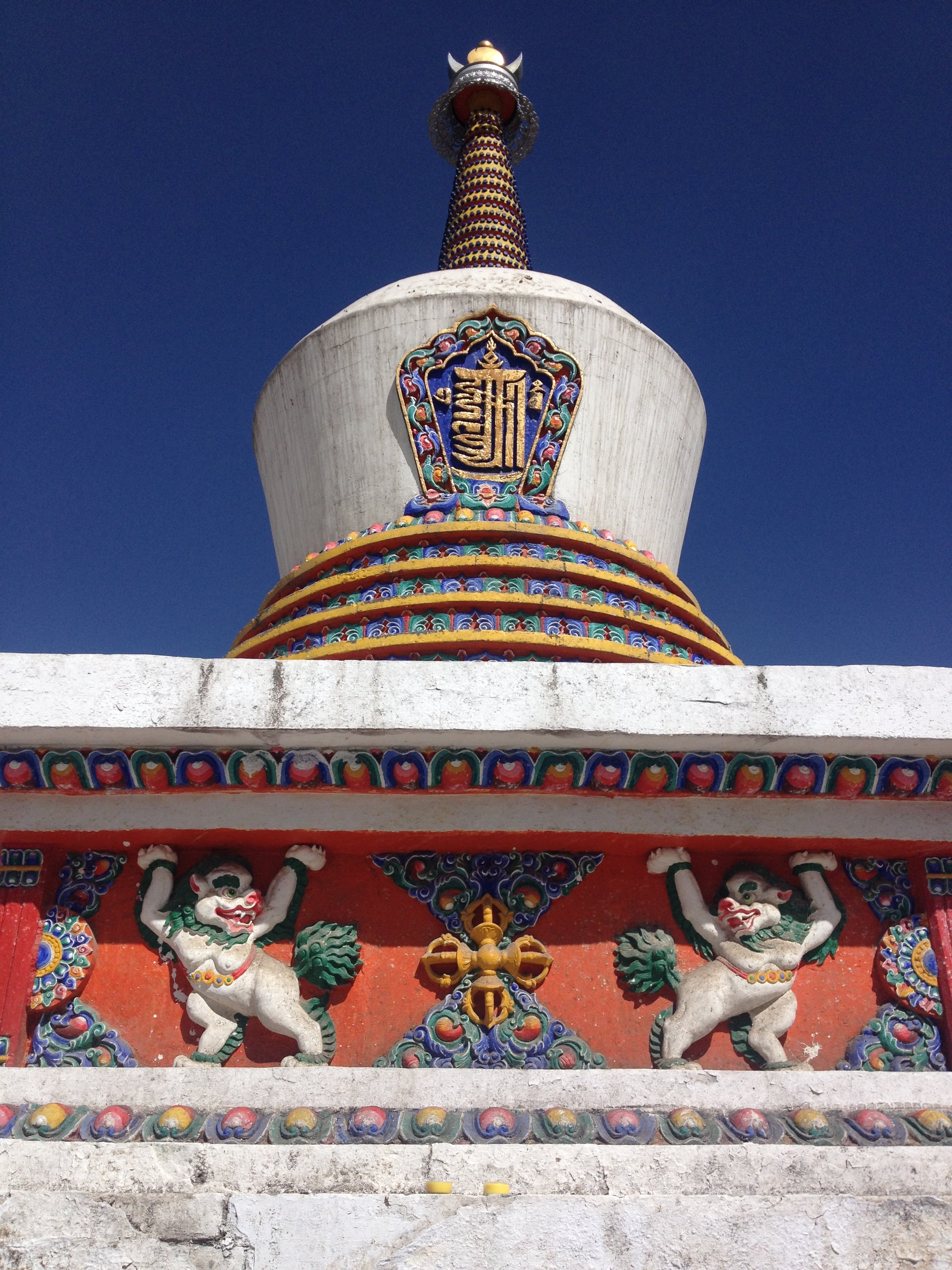 belief, 2K, in western china, outdoors, low angle view, kumbum monastery, spirituality, representation, sky, building exterior, built structure, art and craft, Phone HD Wallpaper
