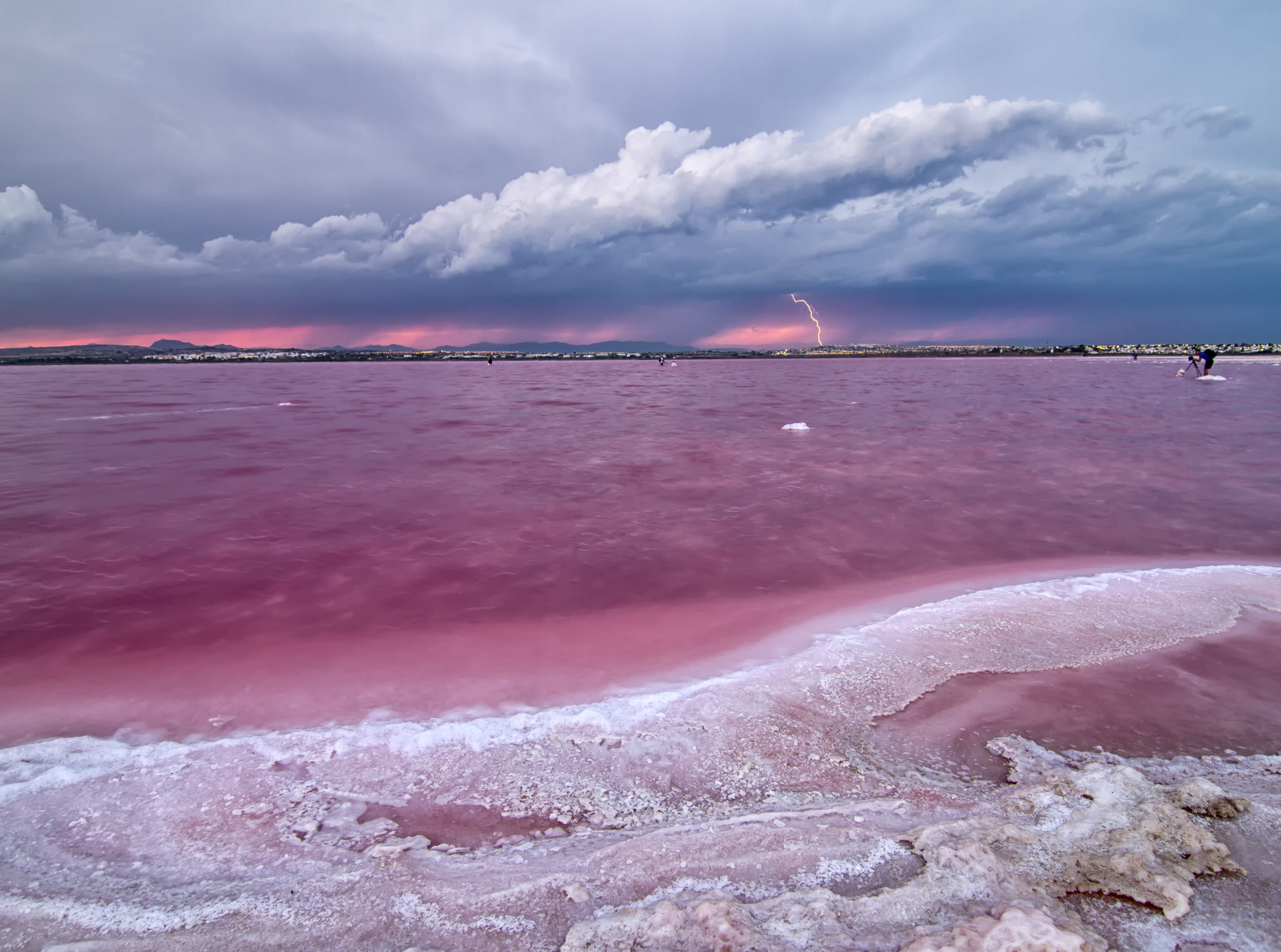 outdoors, cloudscape, beach, beauty in nature, Spain, pink color, red, power in nature, lagoon, land, nature, horizon over water, salt flat, no people, HD Wallpaper