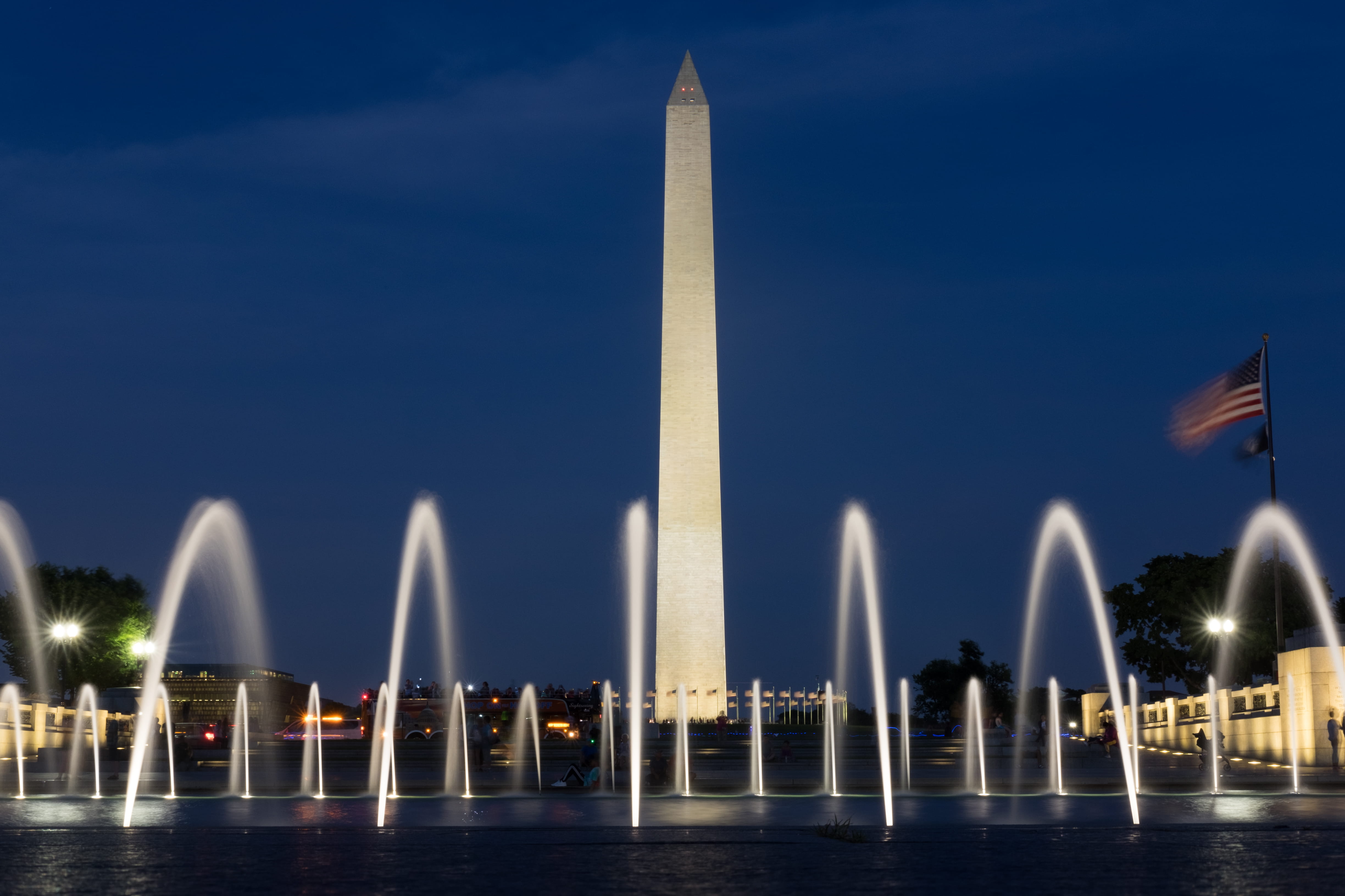 travel, long exposure, cityscape, united states, washington d.c., night, tall - high, financial district, 4K, spraying, flags, monument, building exterior, HD Wallpaper