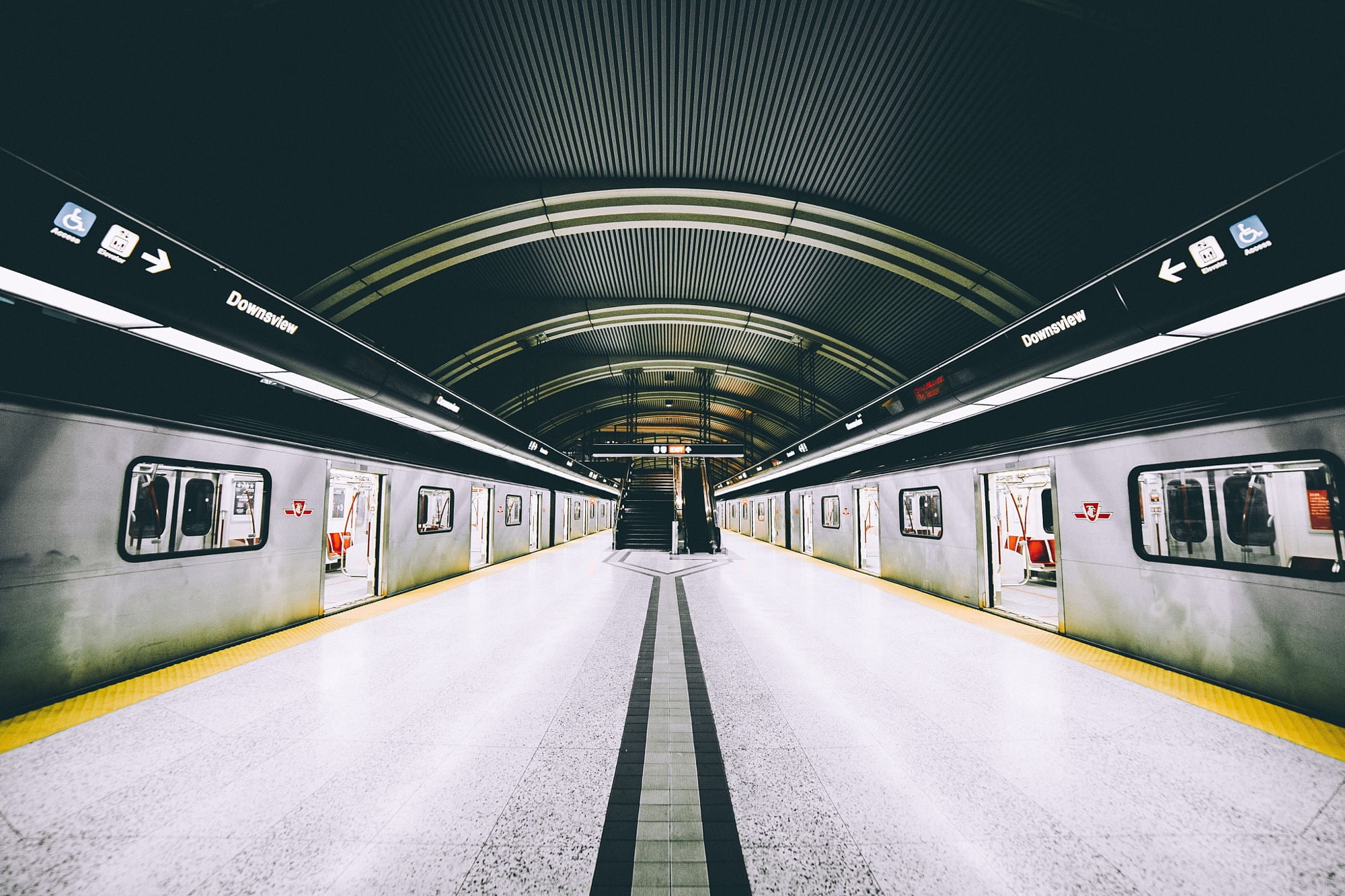 symmetry, Ontario, Canada, urban, vehicle, train, Toronto, subway, 1080P, HD Wallpaper