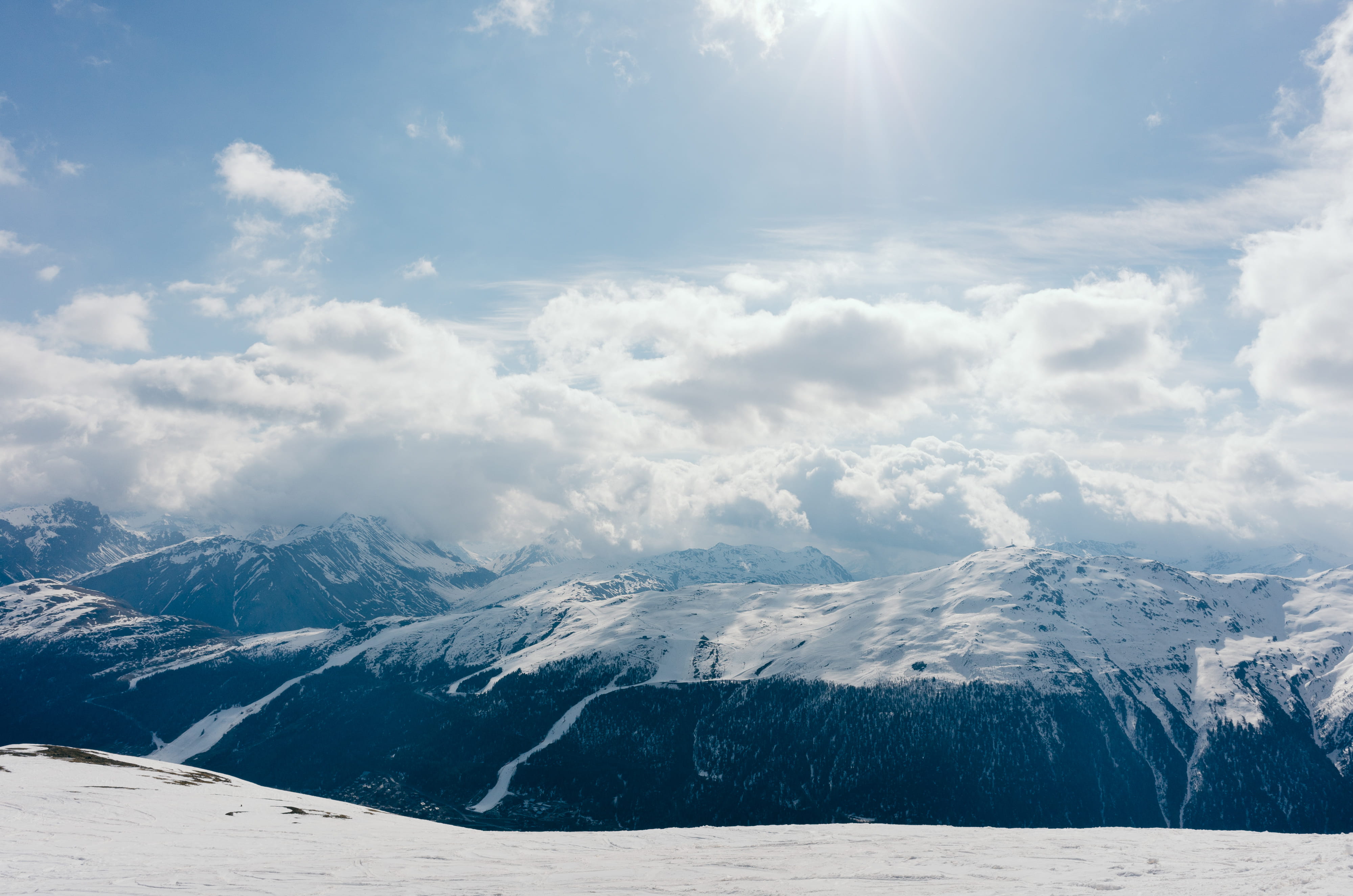 mountains, skiing, scenics - nature, sunlight, outdoors, scenic, white, summit, glacier, sunny, europe, scenery, swiss, beauty in nature, nature, holiday, HD Wallpaper