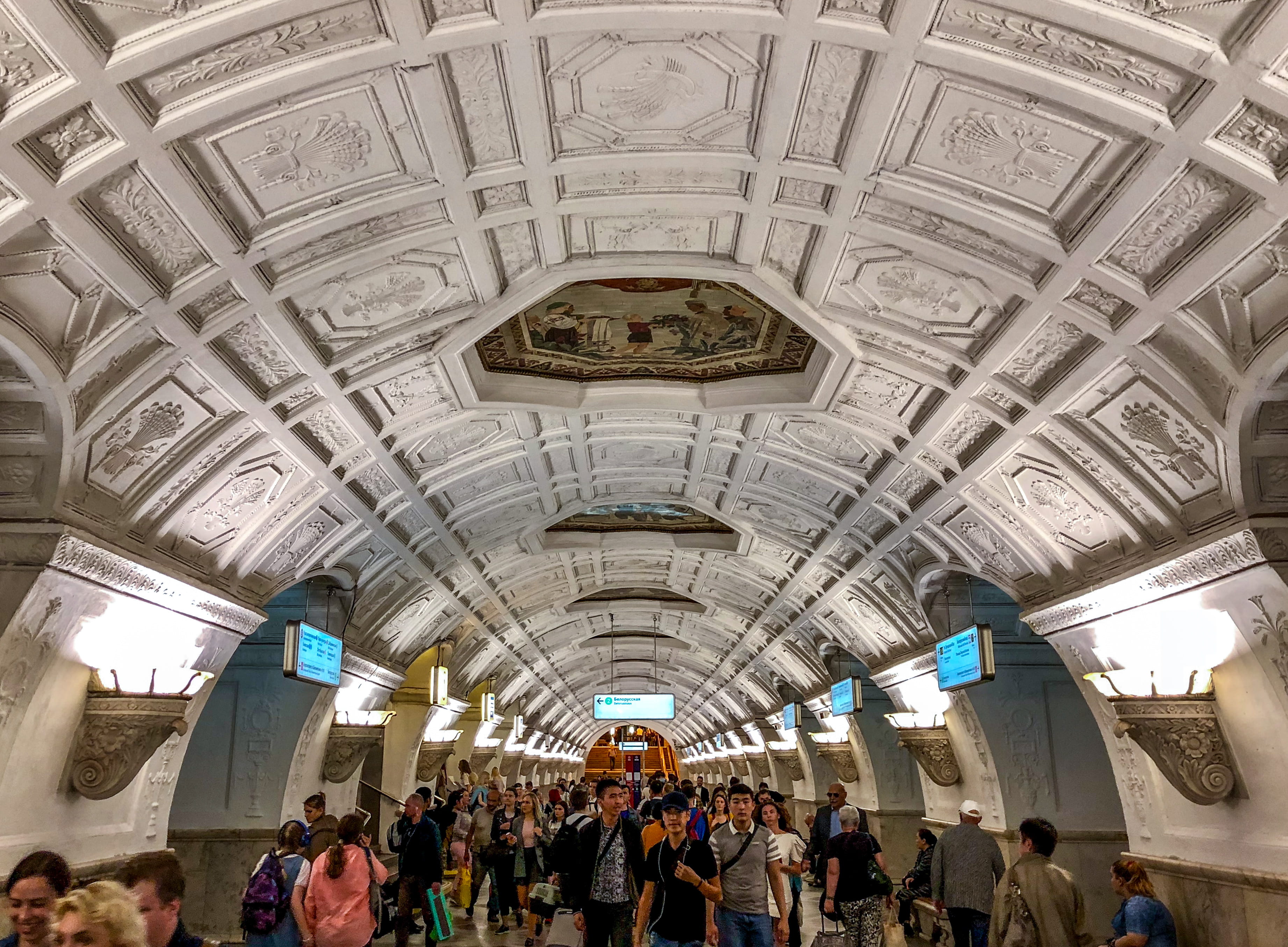walking, arch, subway station, built structure, travel destinations, underground station, tourism, moskva, real people, russia, moscow, seleznevskaya ulitsa, HD Wallpaper