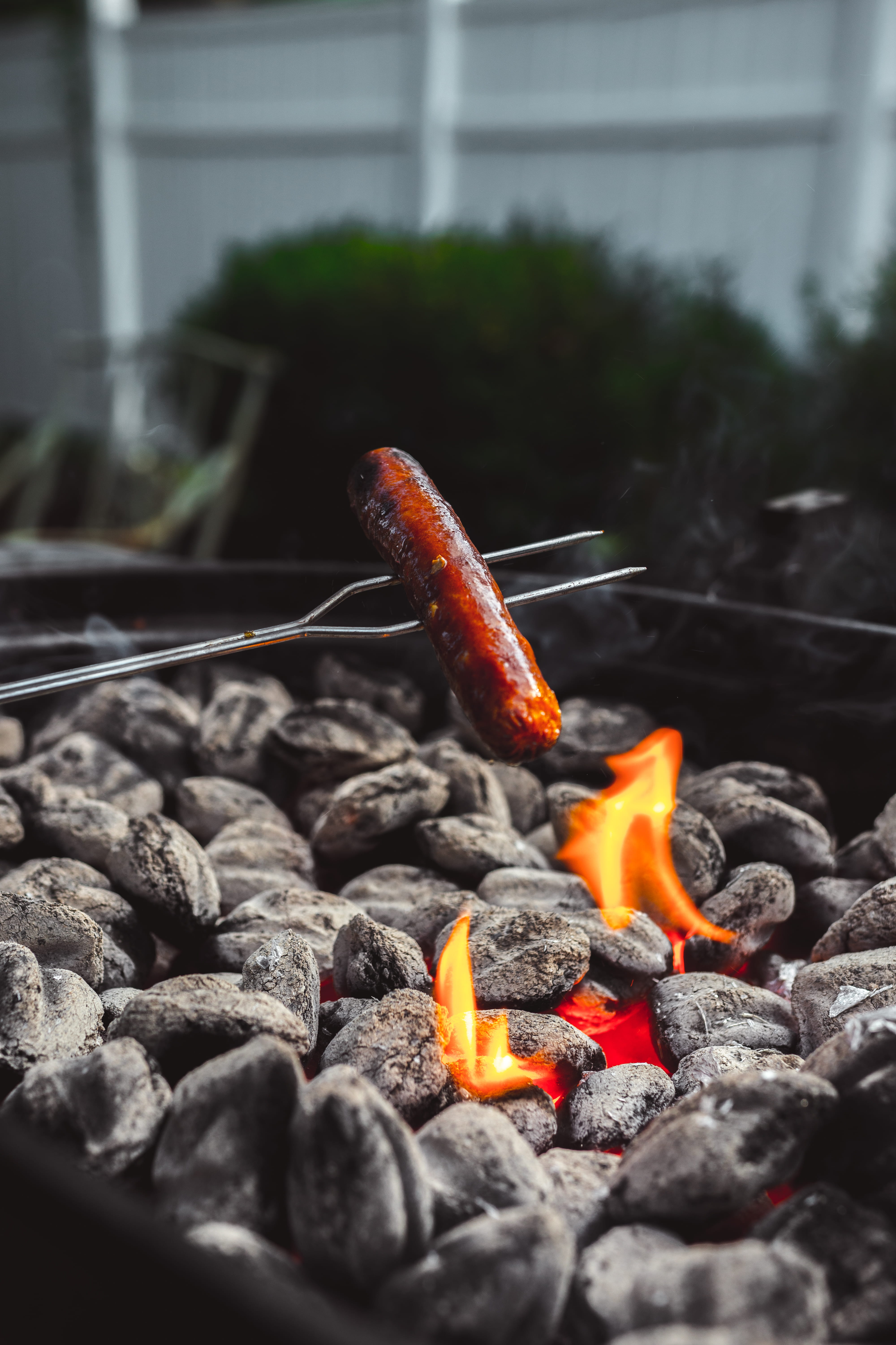 flame, charcoal, no people, red, heat - temperature, ash, fire - natural phenomenon, fire, outdoors, grill, cooking, bonfire, food, selective focus, solid, Phone HD Wallpaper