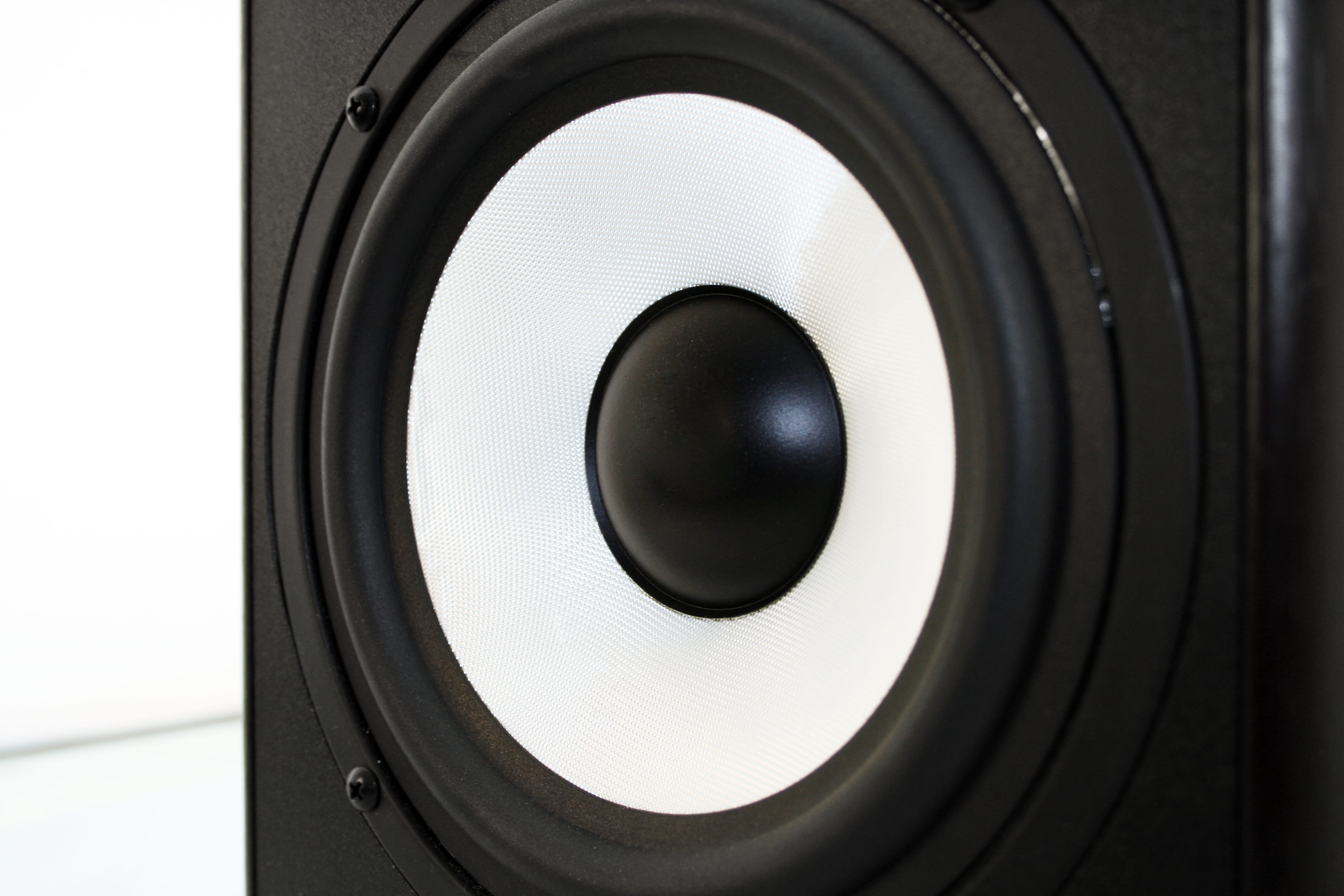 electronics industry, stereo, no people, circle, steel, surround, treble, speaker, arts culture and entertainment, listen, media, white background, studio shot, HD Wallpaper
