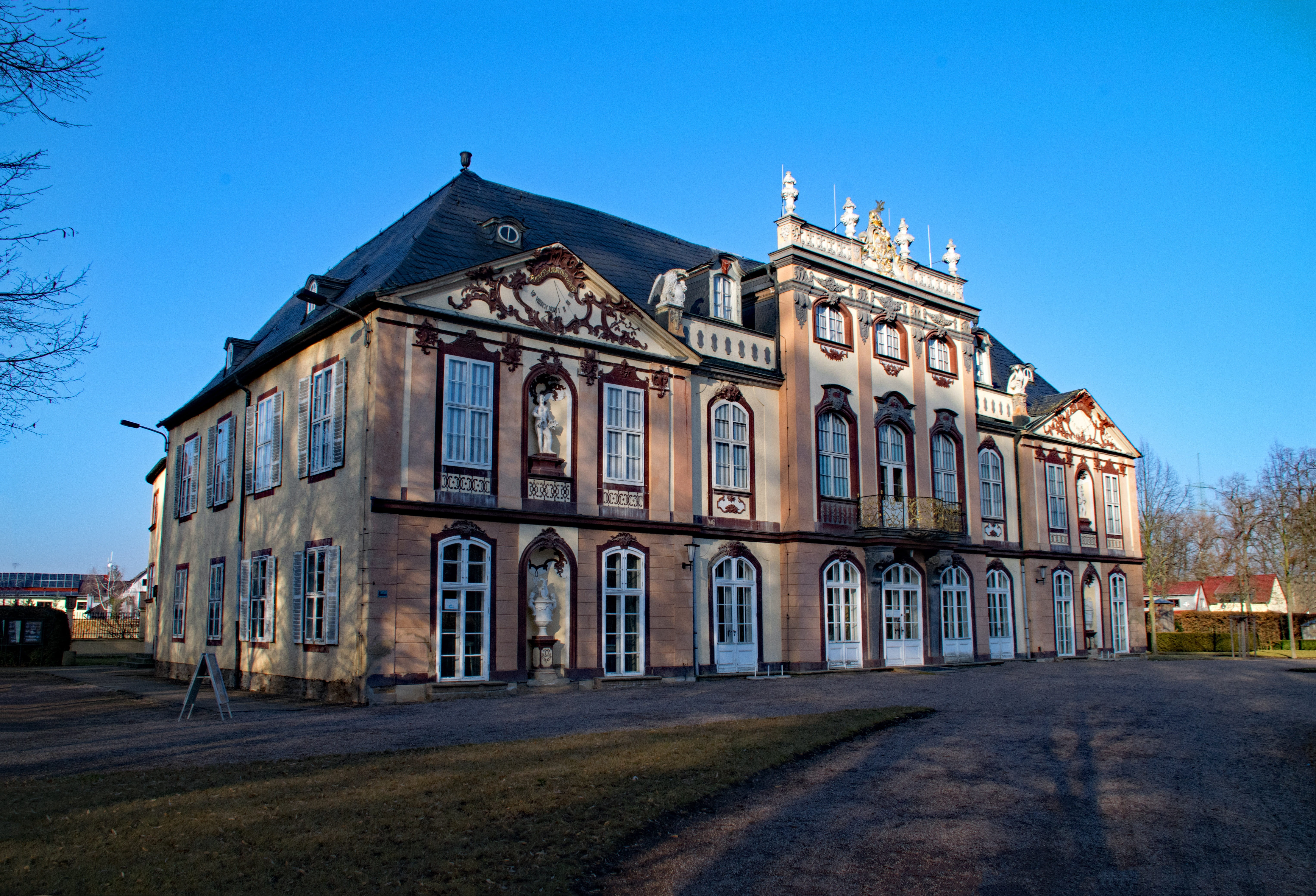 outdoors, sunlight, architecture, Thuringia, sky, copy space, row house, 5K, thuringia germany, molsdorf, nature, residential district, city, transportation, HD Wallpaper