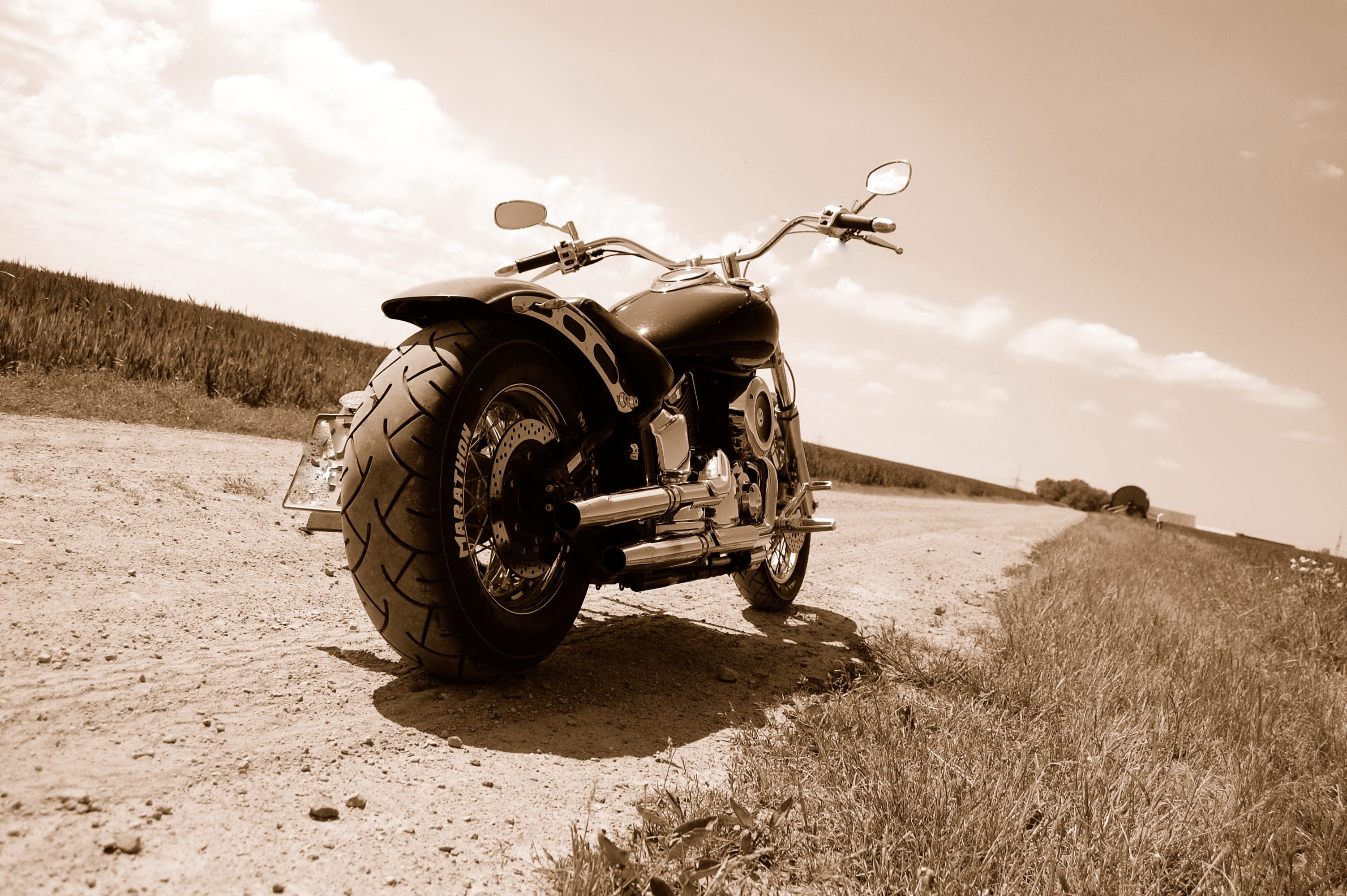motorcycle, drag star, no people, transportation, technology, two wheeled vehicle, vehicle, rural scene, land vehicle, stationary, mode of transportation, HD Wallpaper