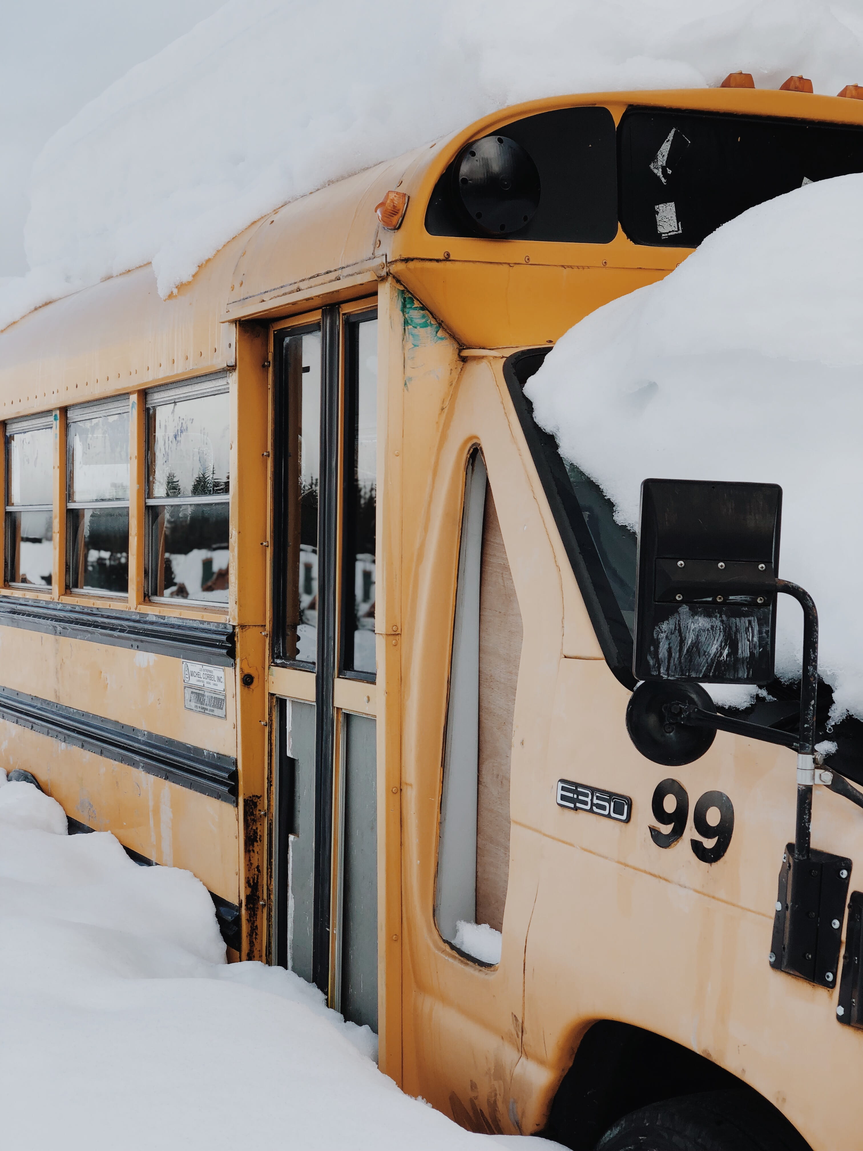retro styled, bus, snow, rv, nature, watercraft, yellow, ship, communication, close-up, machine, outdoors, mode of transportation, car, daytime, stationary, Phone HD Wallpaper
