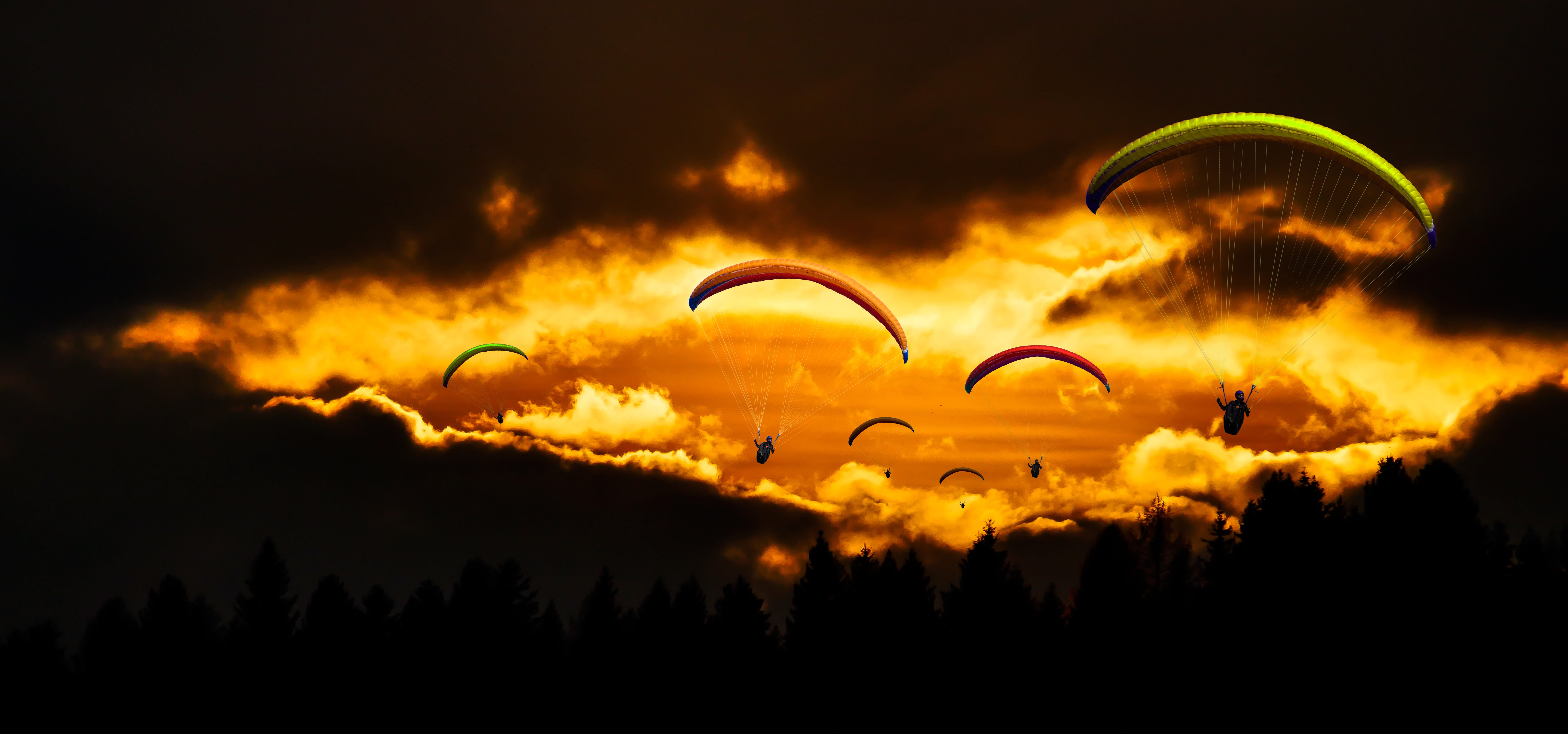 image overlay, atmosphere, extreme sports, holiday, golden, sunbeam, mid-air, 8K, sunlight, mood, nature, outdoors, dramatic sky, cloud - sky, sky, freedom, HD Wallpaper