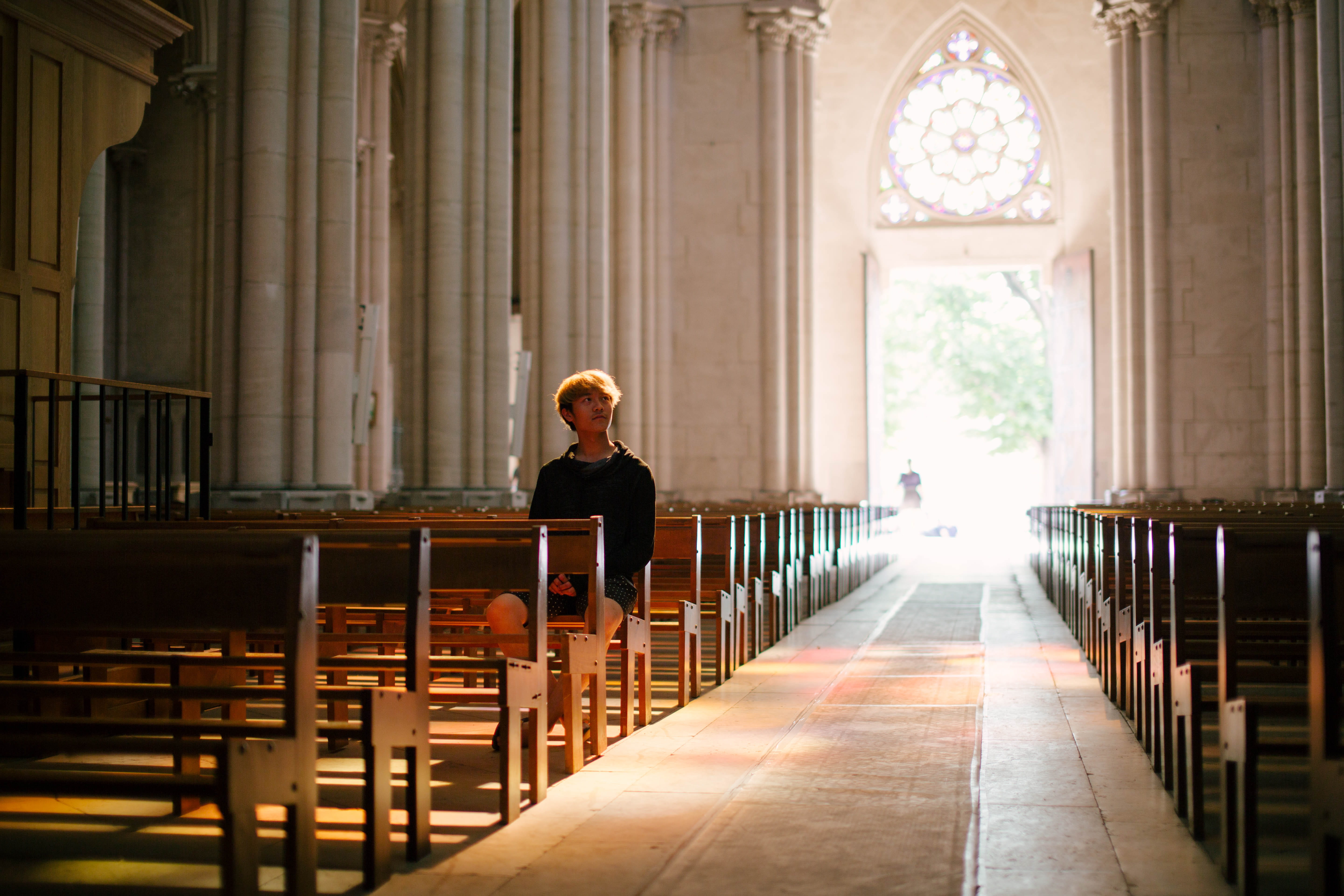 architectural column, pew, mature adult, aisle, standing, day, contemplation, lonely, indoors, god, church, adult, lighting equipment, place of worship, HD Wallpaper