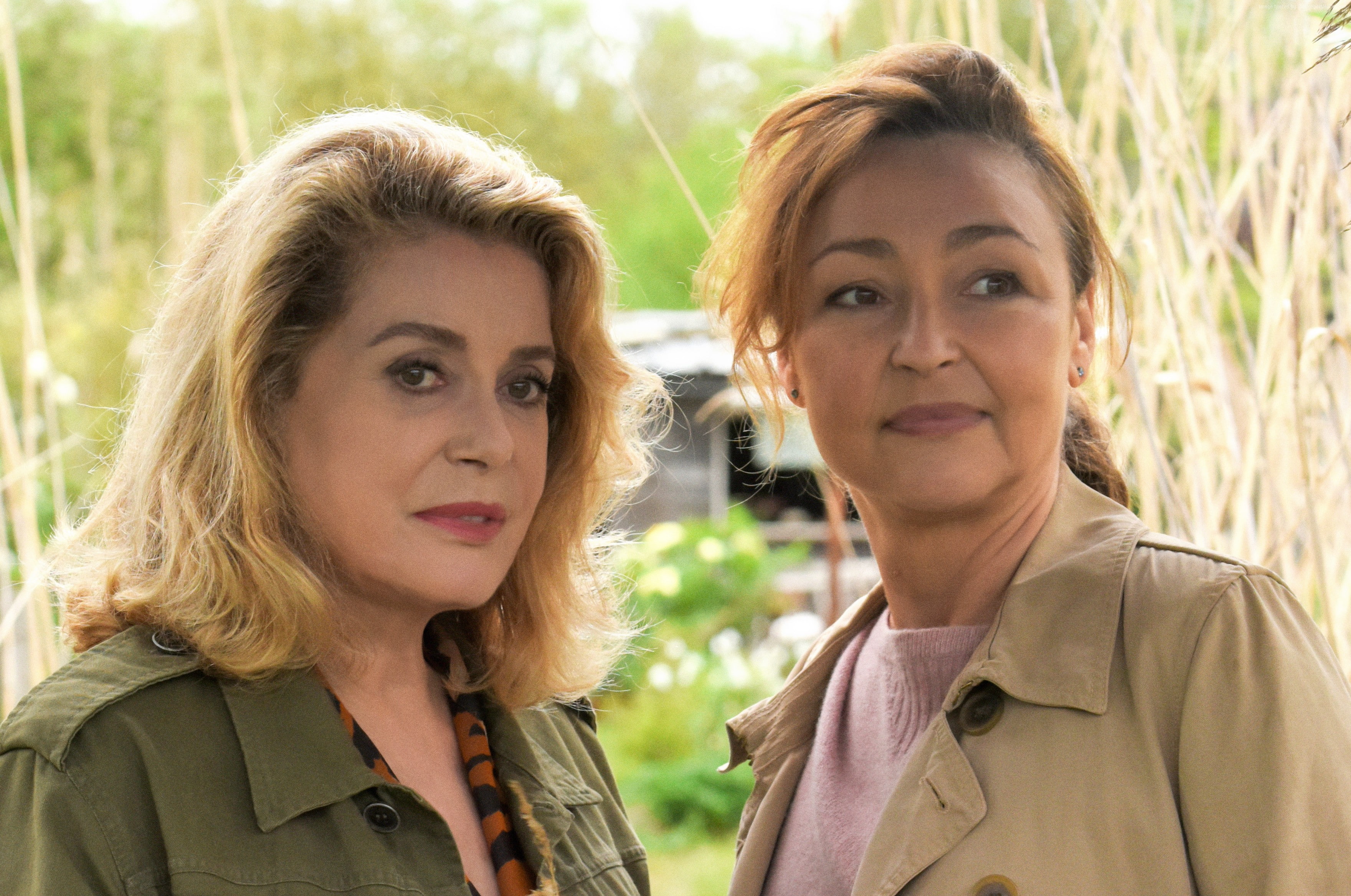 young adult, hairstyle, Sage femme, Catherine Frot, two people, headshot, Catherine Deneuve, real people, front view, 4K, outdoors, adult, friendship, togetherness, HD Wallpaper