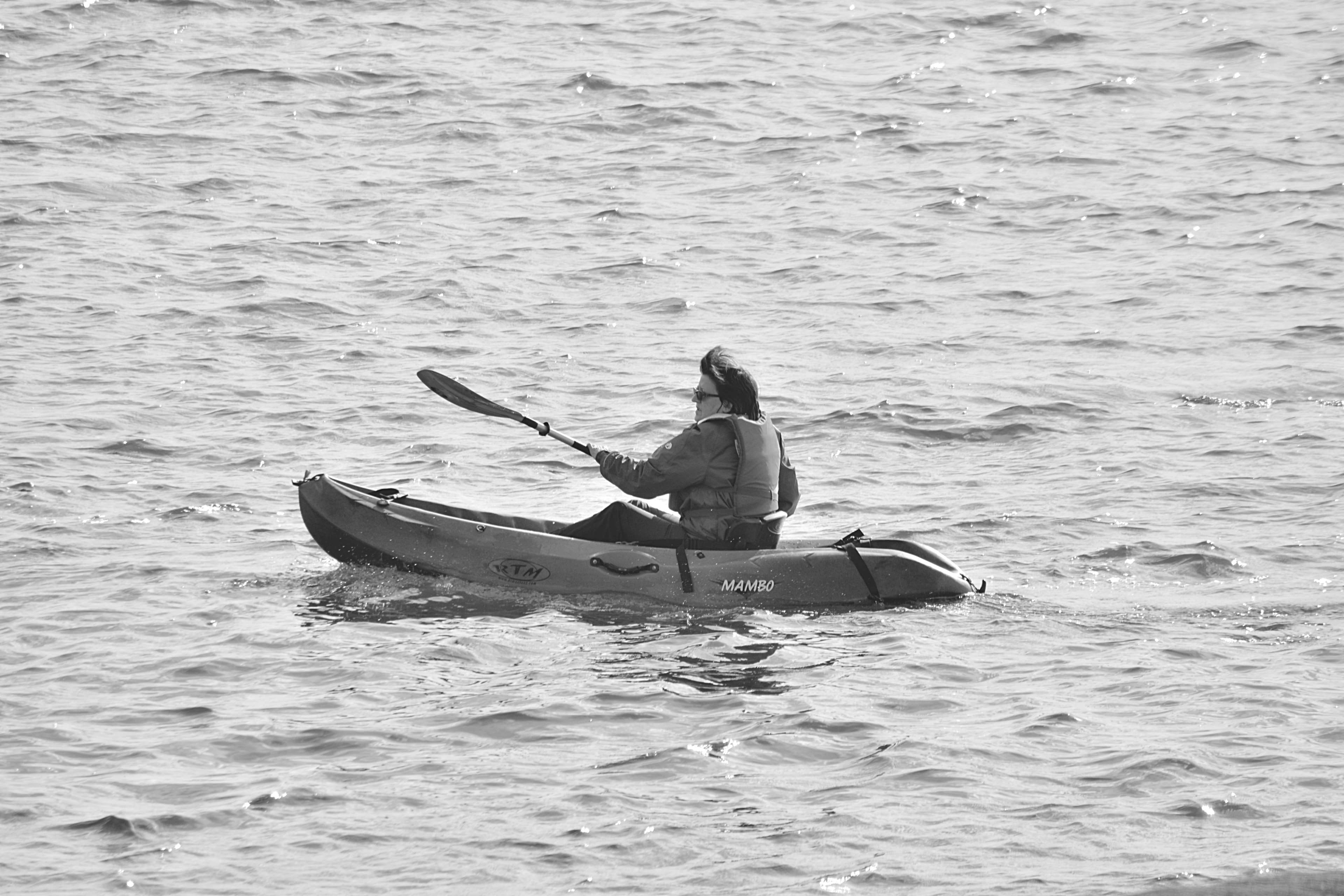 nautical vessel, sport, women, 4K, real people, sitting, lifestyles, fisherman, kayak, waterfront, water, transportation, canoe, pagaie, one person, personnage, HD Wallpaper