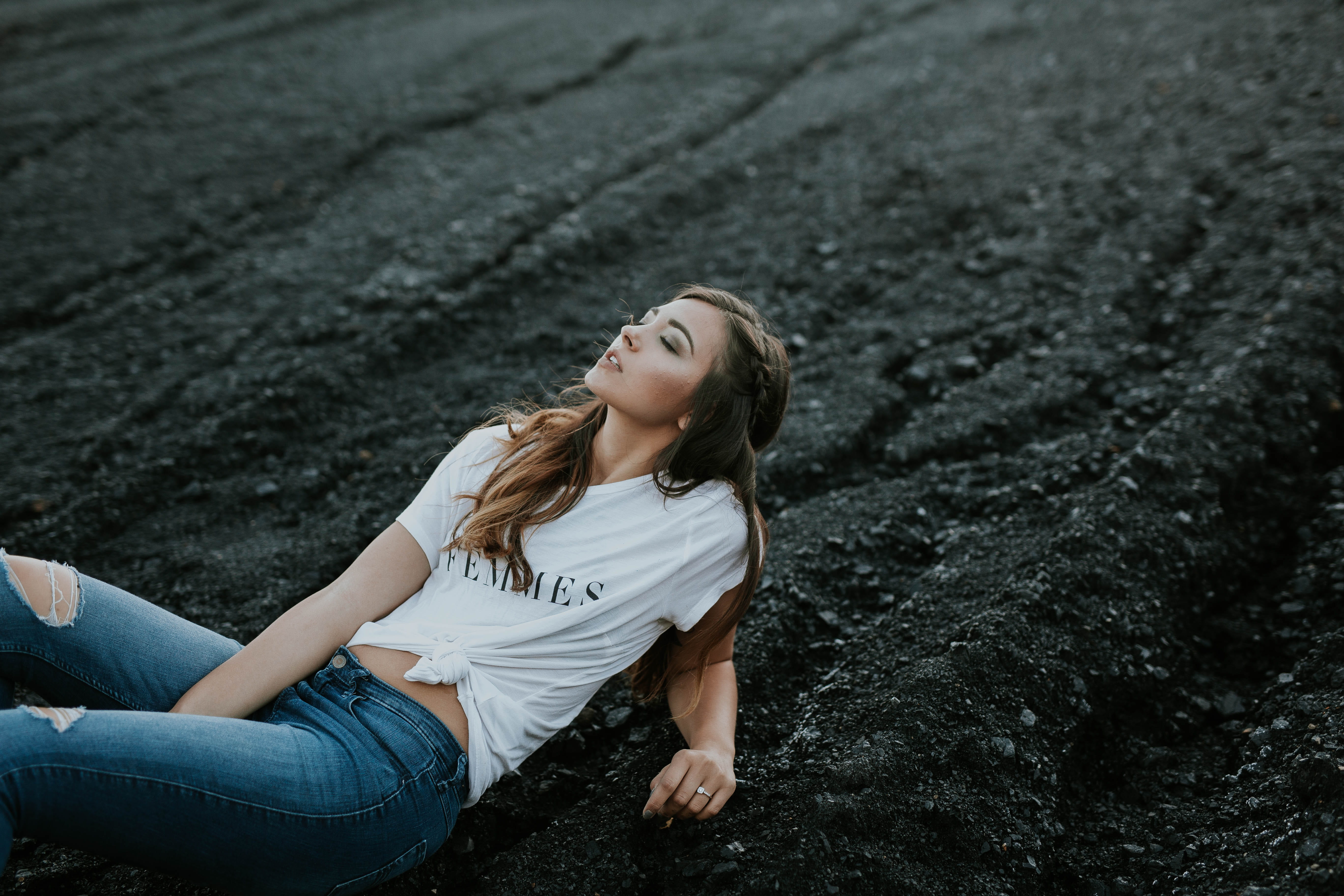 lifestyles, leisure activity, sitting, hairstyle, coal, long hair, young women, full length, girl, fashion, woman, nature, contemplation, 5K, casual clothing, HD Wallpaper