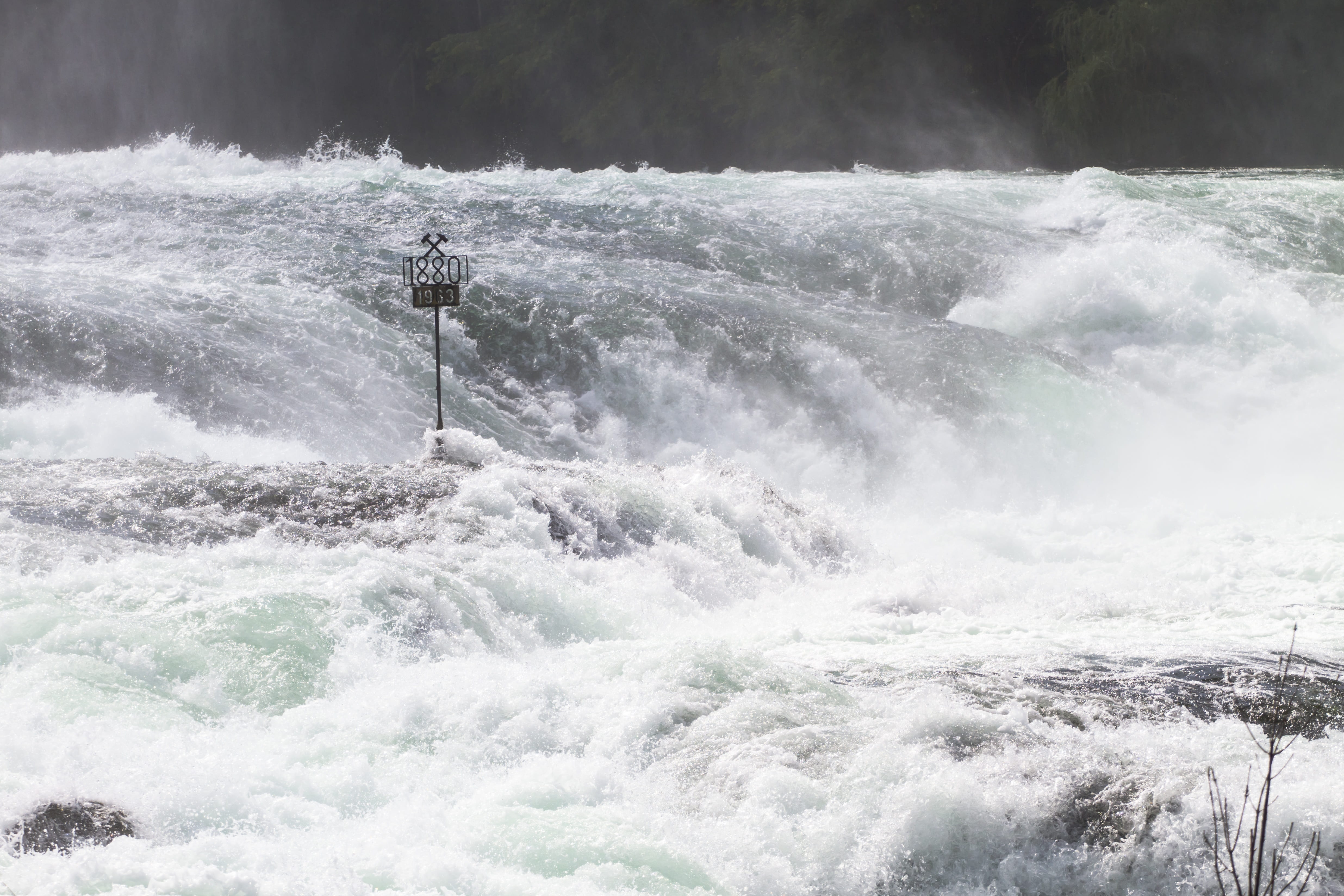 murmur, extreme sports, people, sea, motion, scenics - nature, enormous, foaming, beauty in nature, day, power in nature, real people, rhine, river, splashing, HD Wallpaper