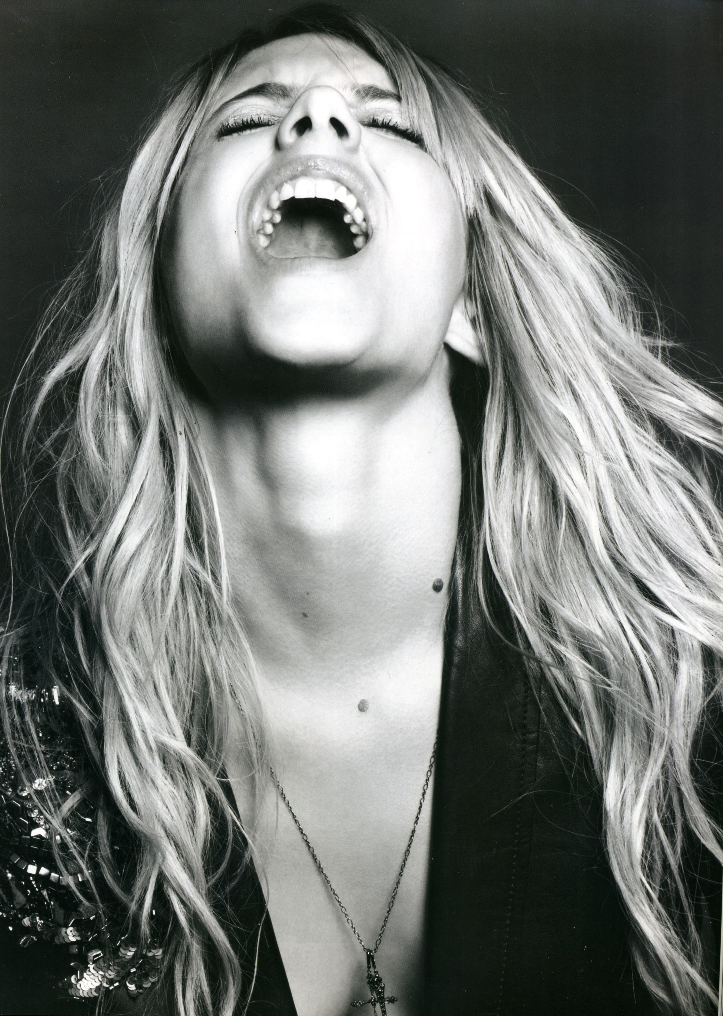women, 2K, monochrome, Mélanie Laurent, actress, French, Phone HD Wallpaper