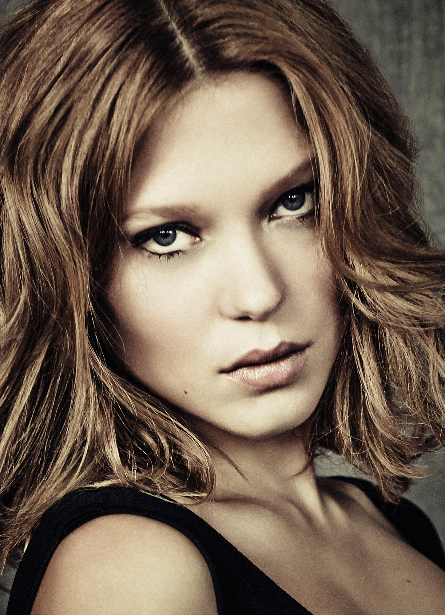 French actress, women, blond hair, beautiful woman, eyeliner, looking at camera, fashion, Léa Seydoux, hair, glamour, one person, long hair, body part, Phone HD Wallpaper