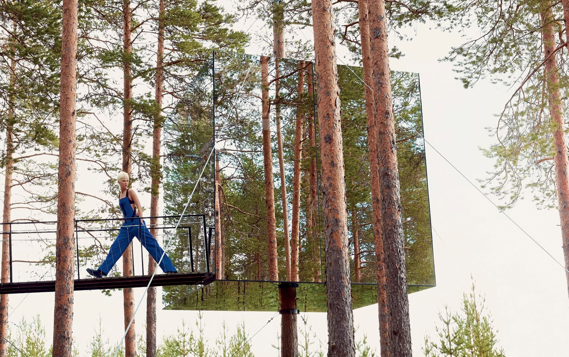 short hair, cube, architecture, 1080P, women, mirror, nature, tree house, modern, Sweden, blonde, trees, Karlie Kloss, reflection, forest, walking, model, HD Wallpaper