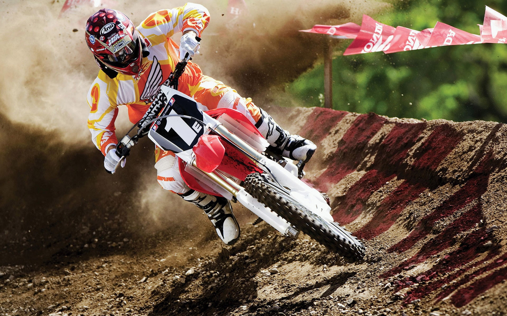 speed, white, competition, crash helmet, sport, skill, arrival, one person, motion, motorcycle Grand Prix, sports Team, motorcyclist, adventure, engine, HD Wallpaper