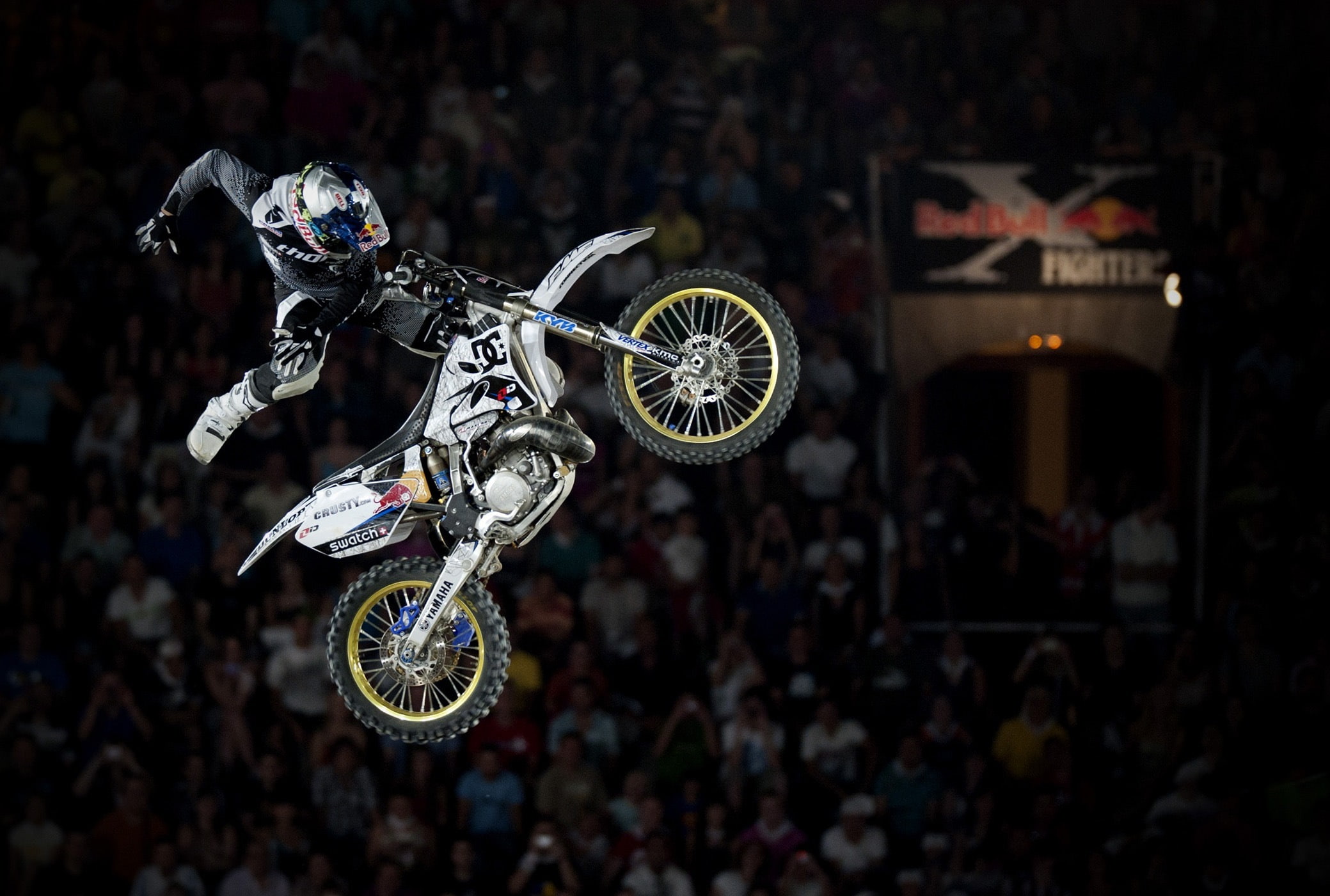 stunt, sportbike, 1080P, motorcyclist, jump, HD Wallpaper