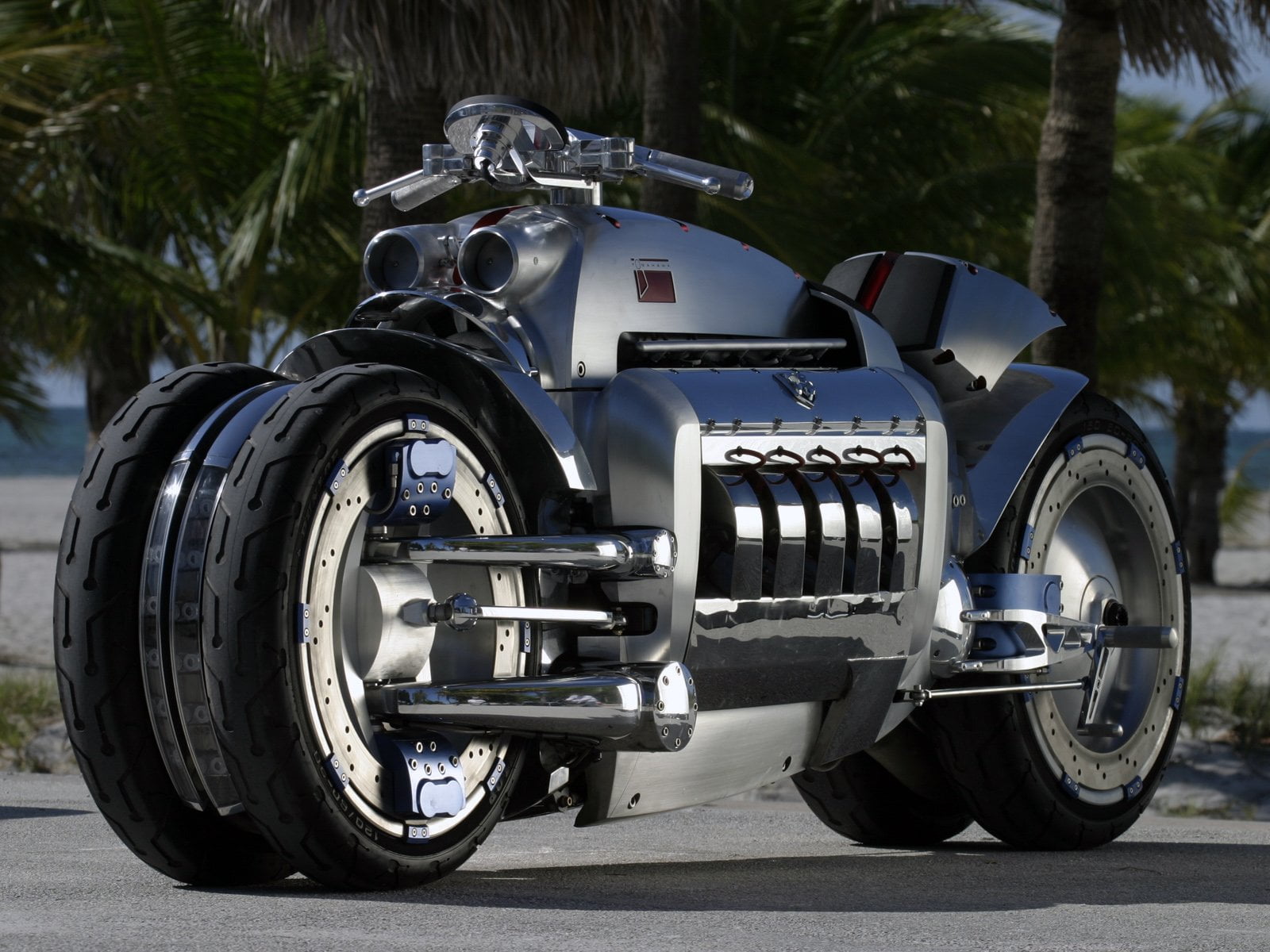 tire, focus on foreground, metal, silver colored, gray, outdoors, no people, wheel, 720P, Motorcycles, land vehicle, tree, street, Dodge, tomahawk, motorcycle, HD Wallpaper